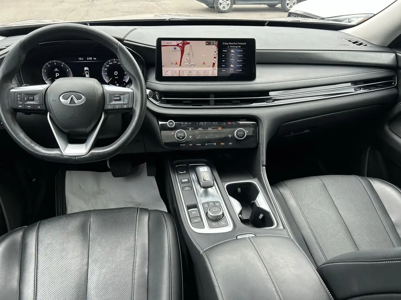 Infiniti QX60 снимка Infiniti QX60