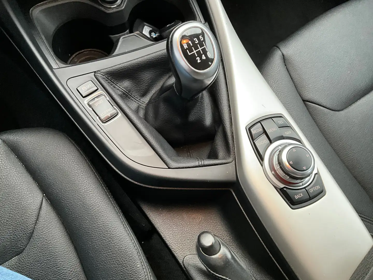 BMW 116 116i Bronze - 2