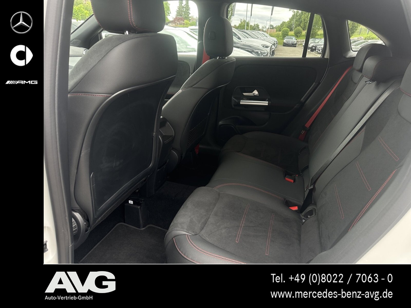 Mercedes-Benz GLA 35 AMG AMG GLA 35 4M Pano AHK Std.Heizung MBEAM Adv.+ LED — photo 11