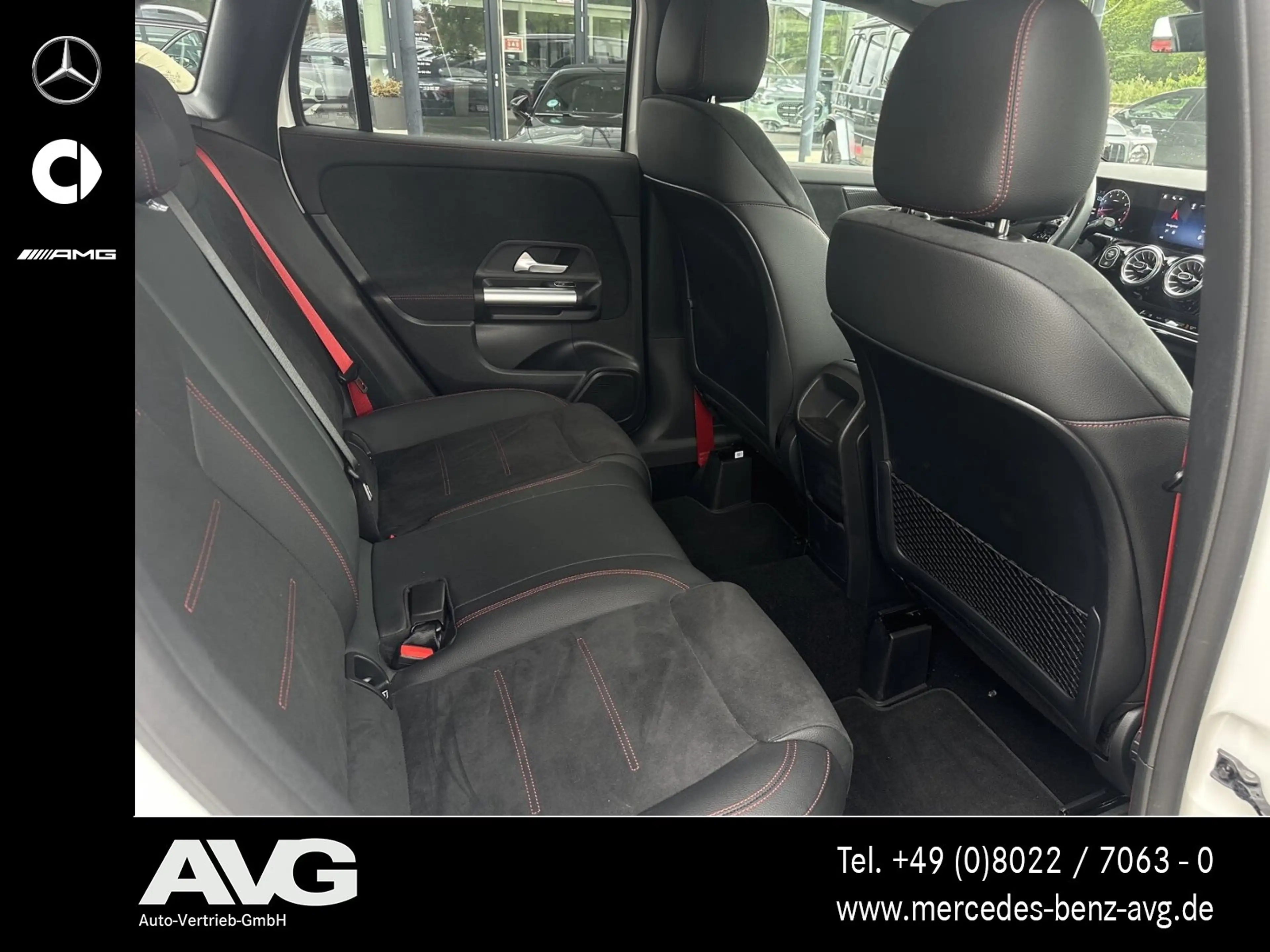 Mercedes-Benz GLA 35 AMG AMG GLA 35 4M Pano AHK Std.Heizung MBEAM Adv.+ LED — photo 12