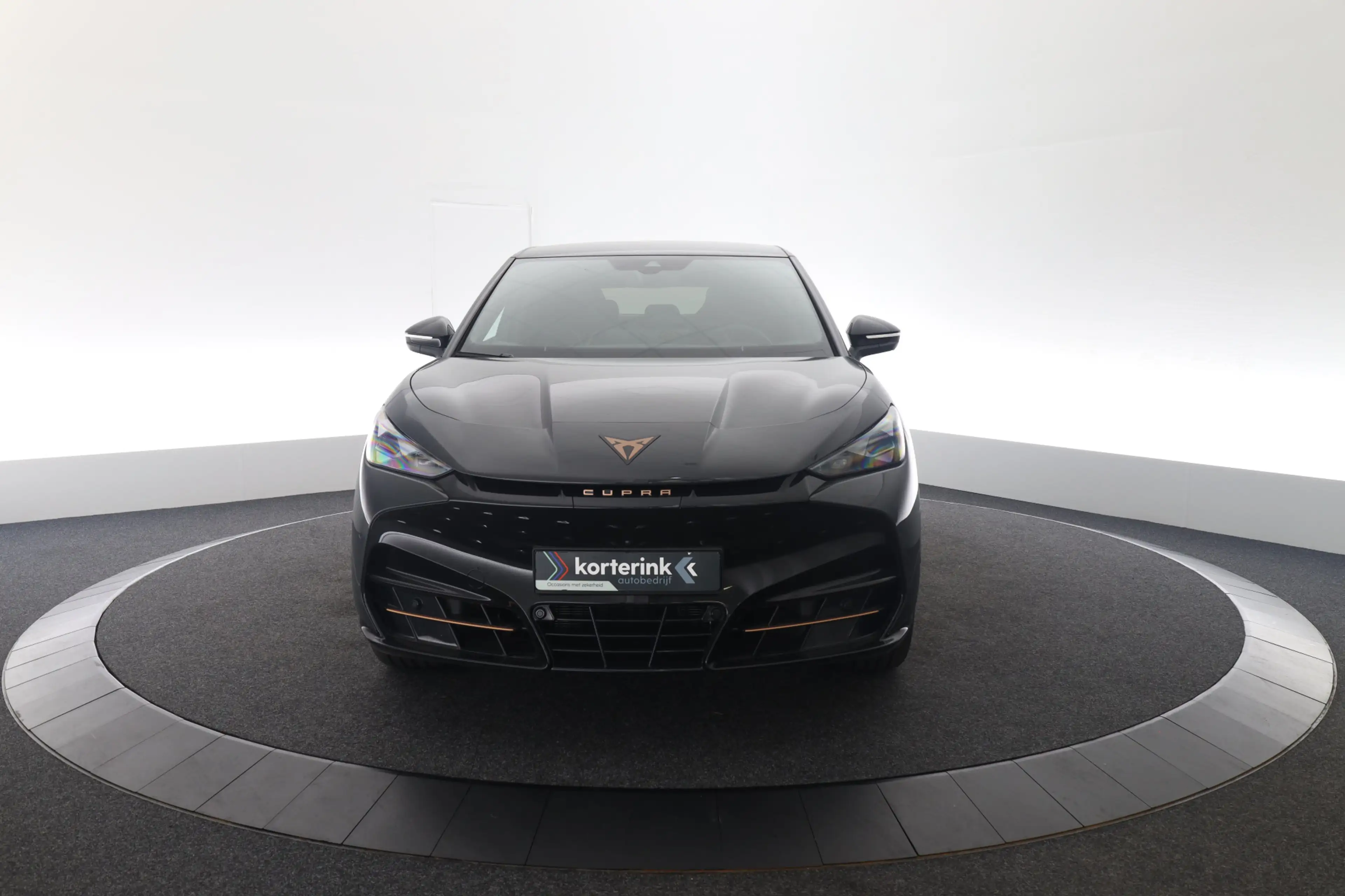CUPRA Tavascan Business 82 kWh 286PK, 360gr. Camera, Stoelverwarm — photo 6