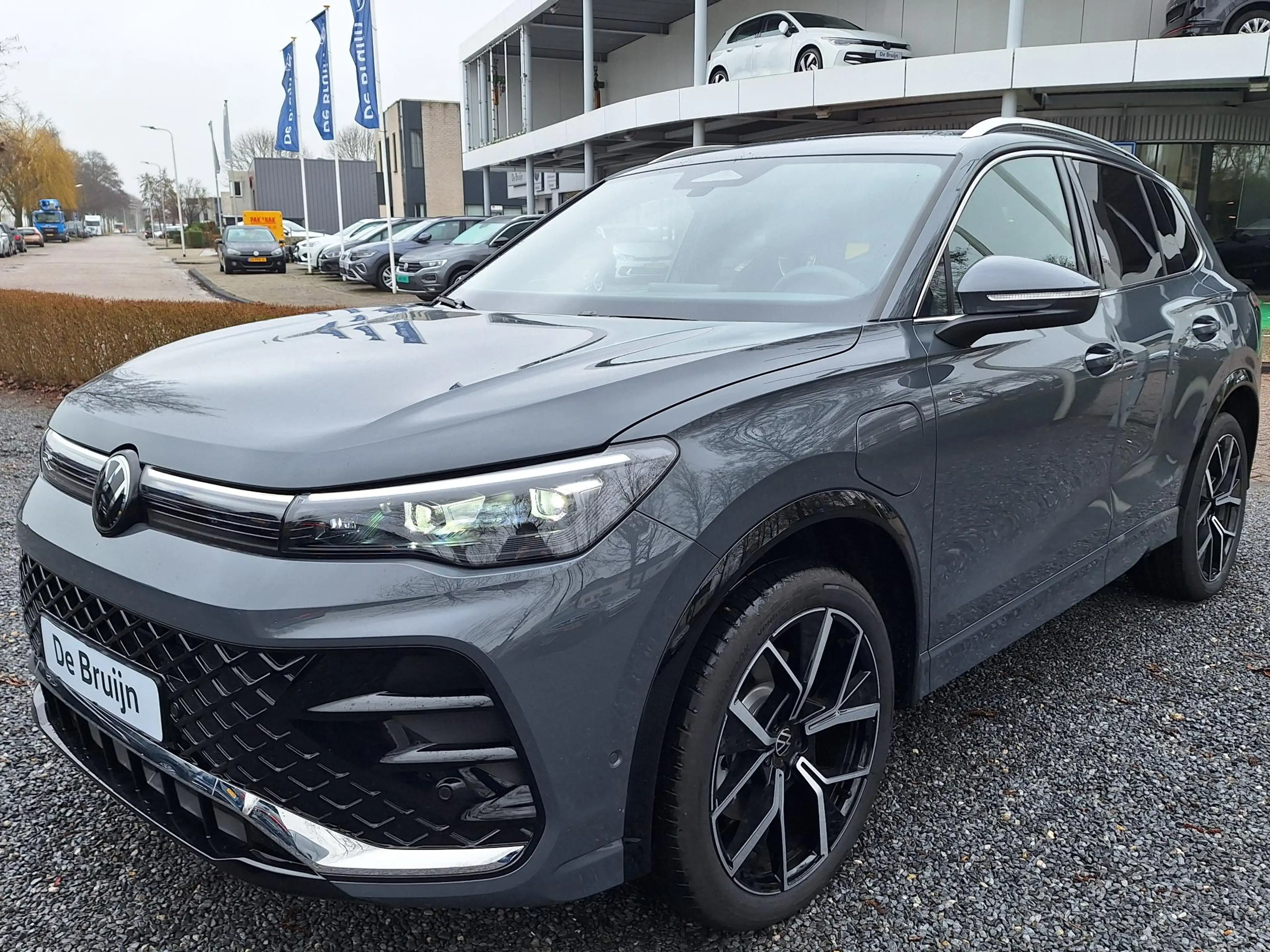 Volkswagen Tiguan Hybrid 272pk DSG R-Line (Pano,Trekhaak,Camera,Navi — photo 6