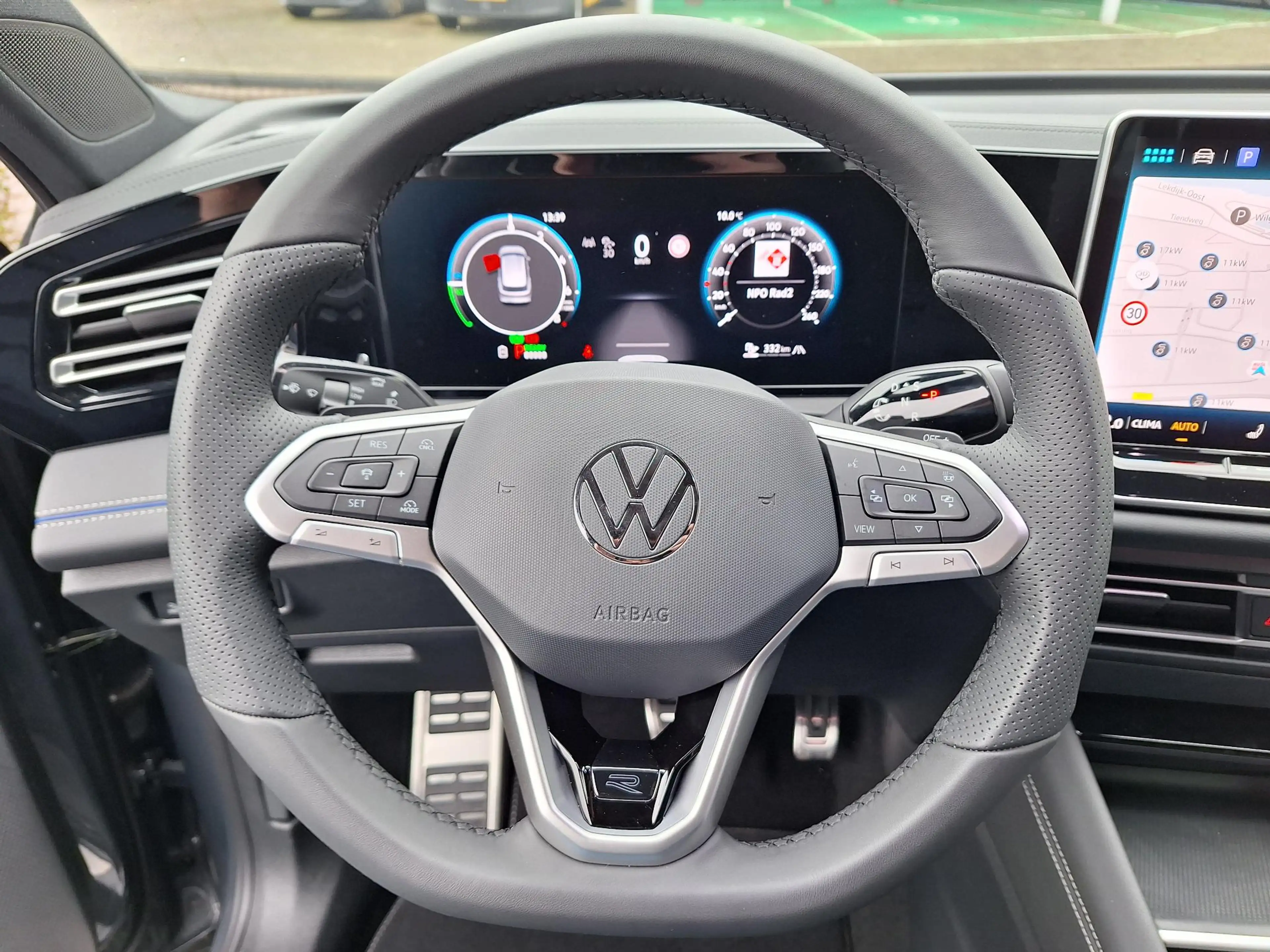 Volkswagen Tiguan Hybrid 272pk DSG R-Line (Pano,Trekhaak,Camera,Navi — photo 16
