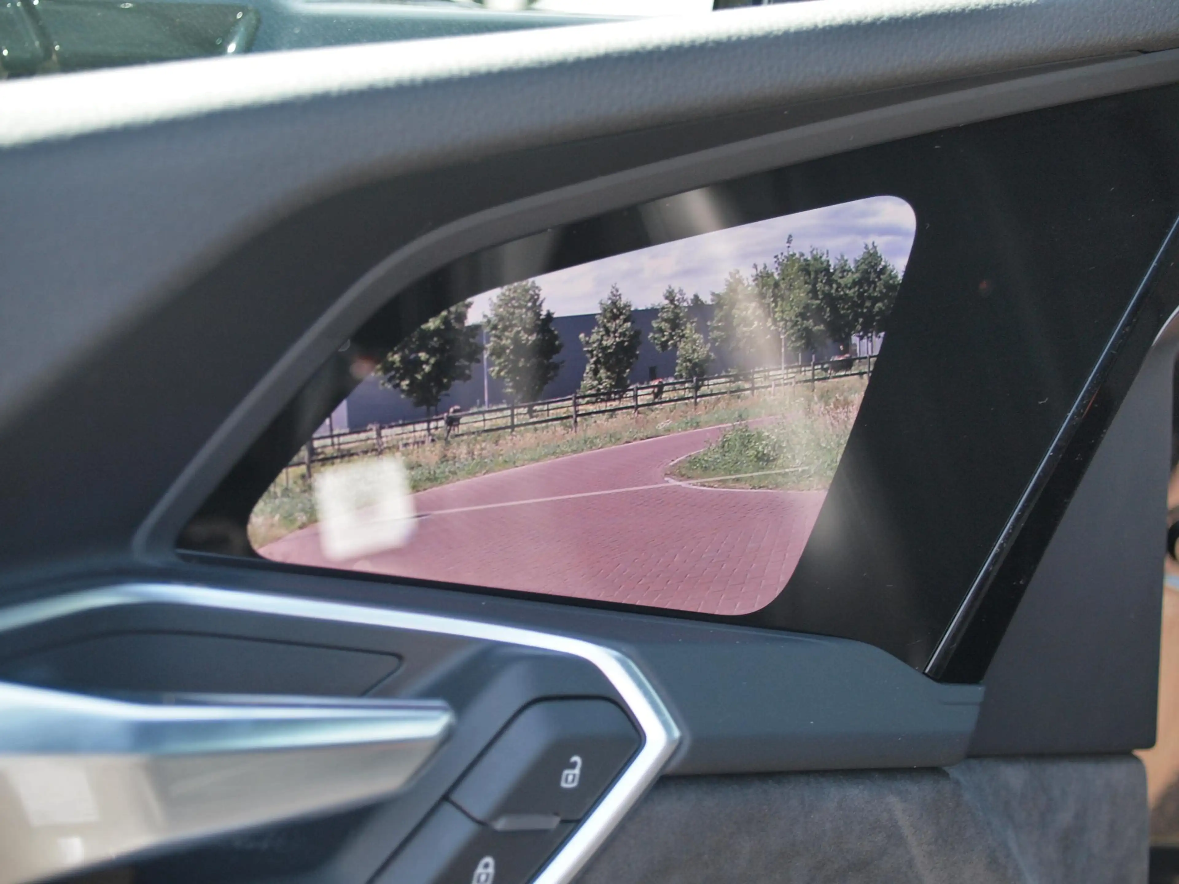 Audi e-tron e-tron 55 quattro 95 kWh | Panoramadak | 360 Camer — photo 29