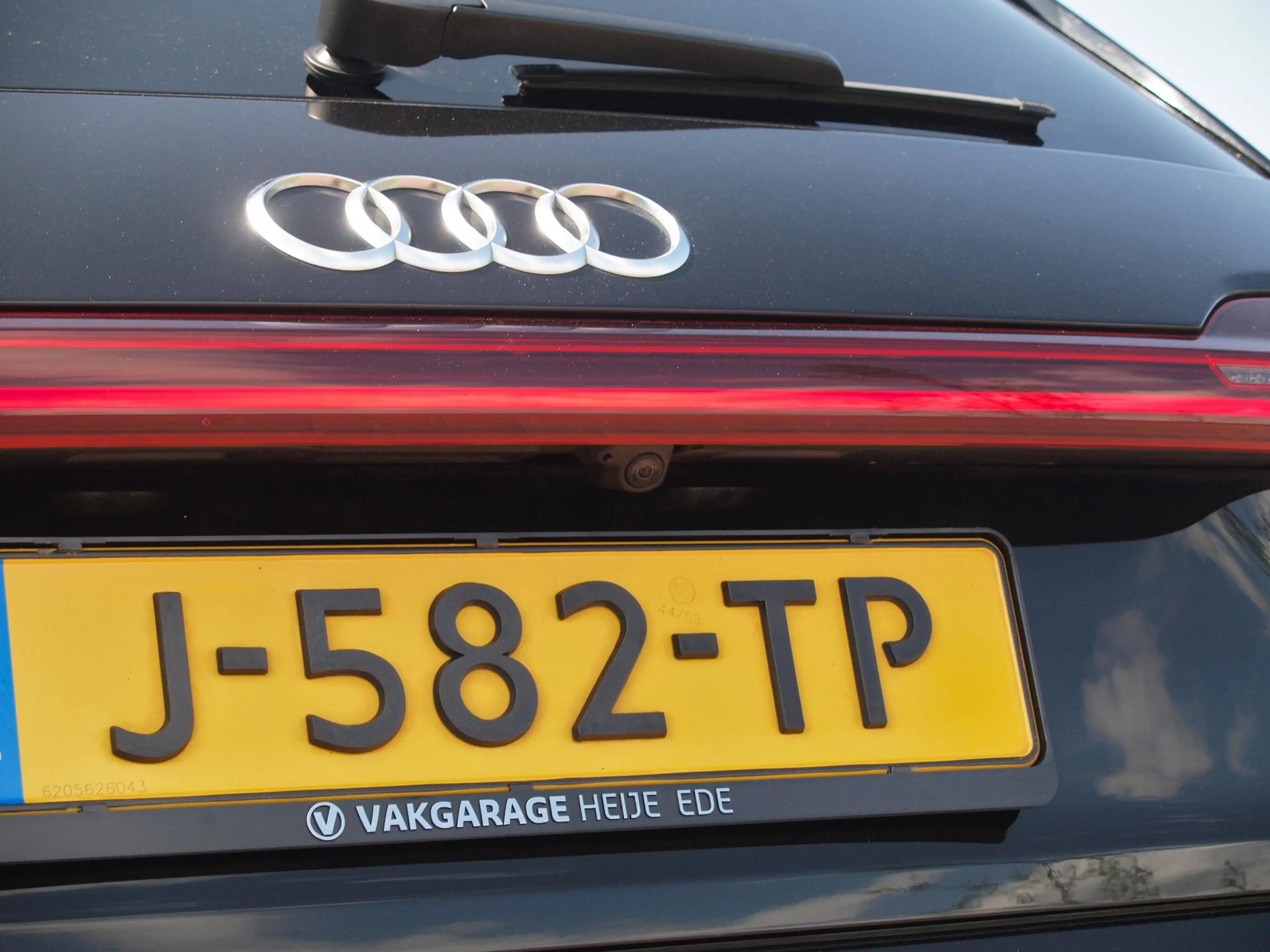 Audi e-tron e-tron 55 quattro 95 kWh | Panoramadak | 360 Camer — photo 14