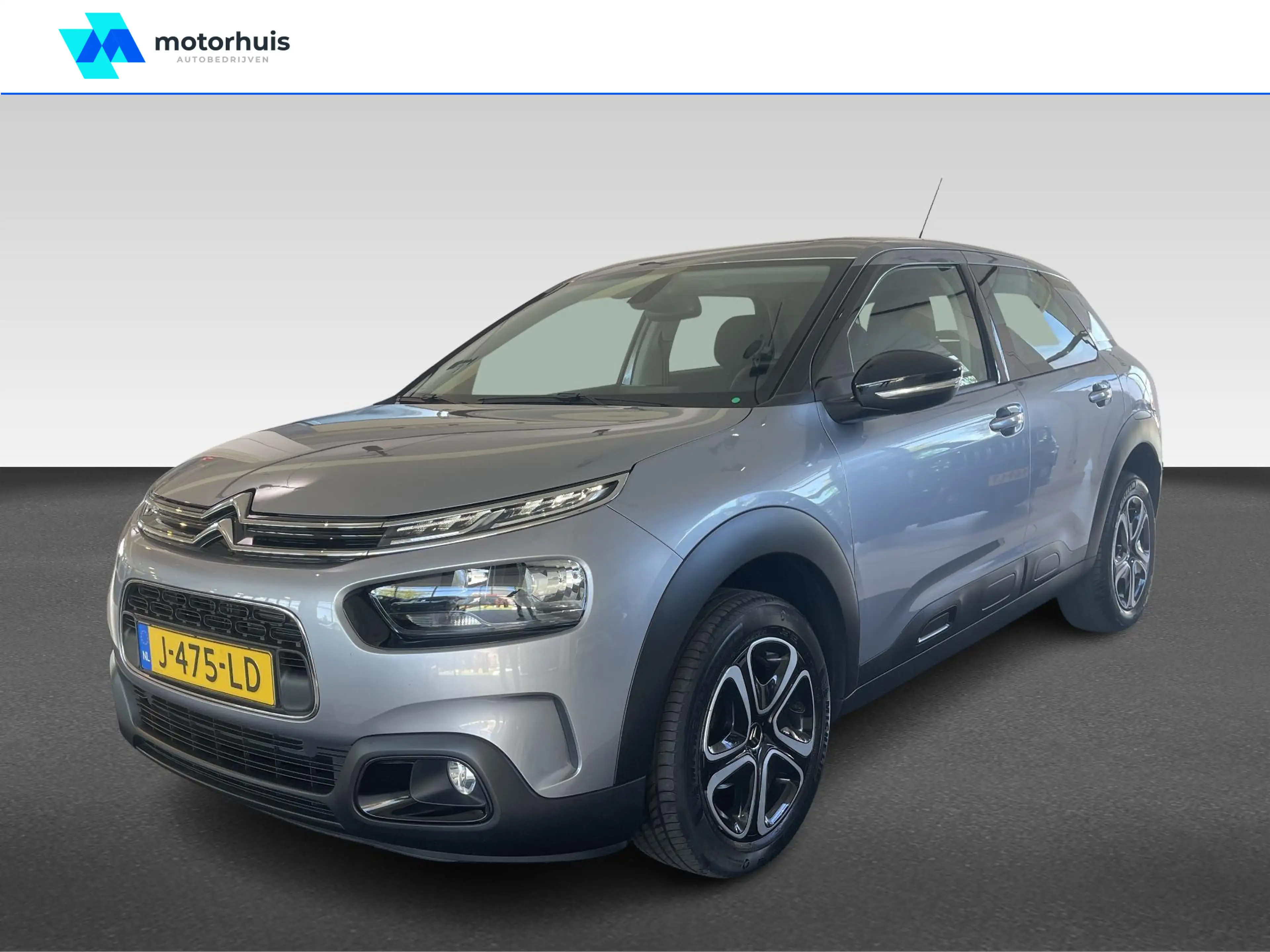 Citroen C4 Cactus 1.2 PureTech Feel | Parkeersensoren Achter | Apple