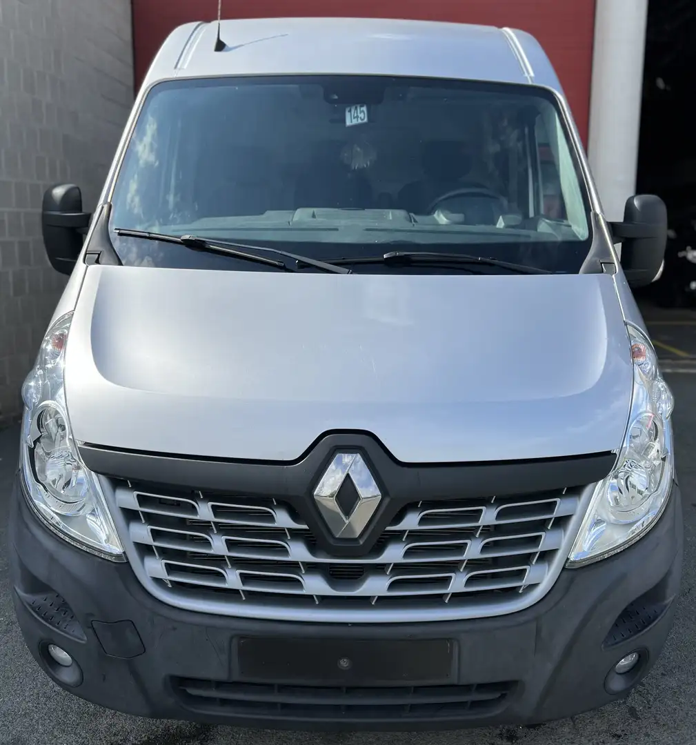 Renault Master 2.3 dCi 28 L2H2 En.Tw.Turbo (12.768 € HTVA ) Gris - 2