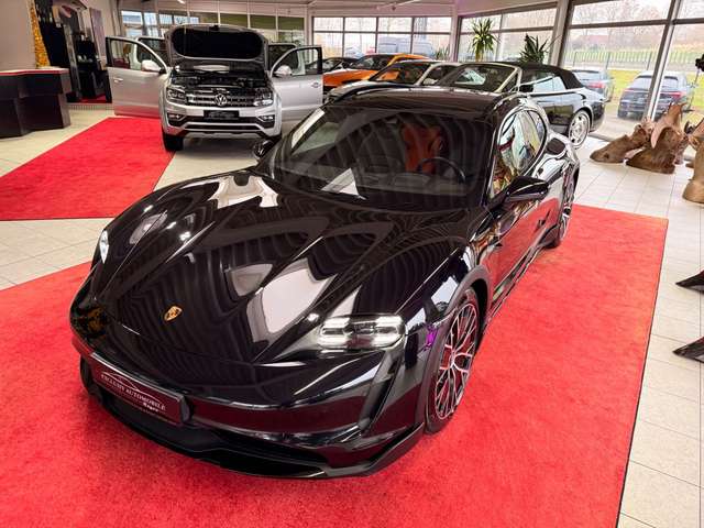 Porsche Taycan Cross Turismo 4 Sportdesign Approved