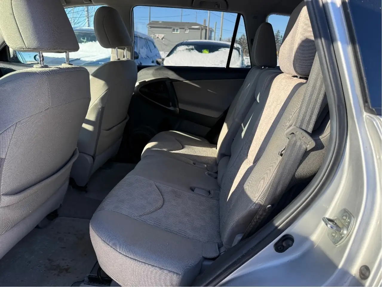 Toyota RAV 4 снимка Toyota RAV 4