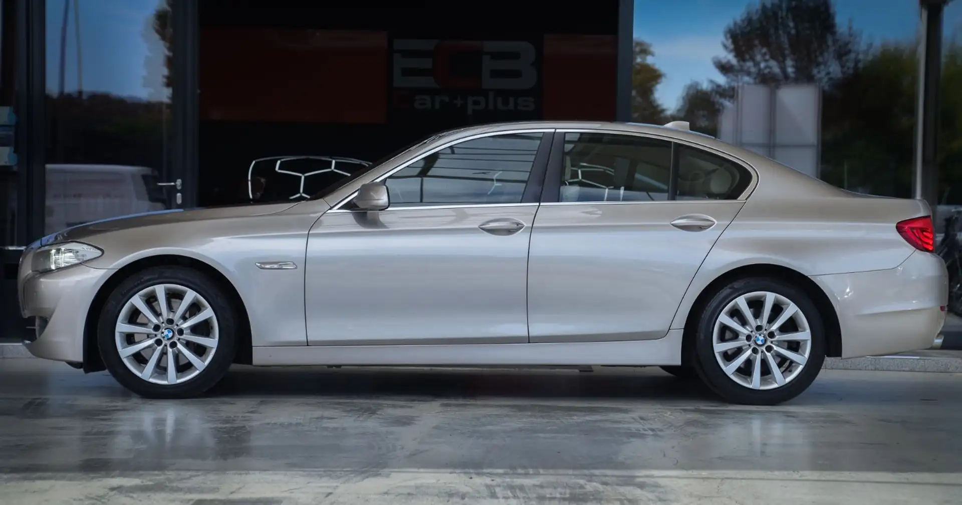 BMW 525 d Lim. *Automatik/SHZ/Klimaaut.* Silber - 2