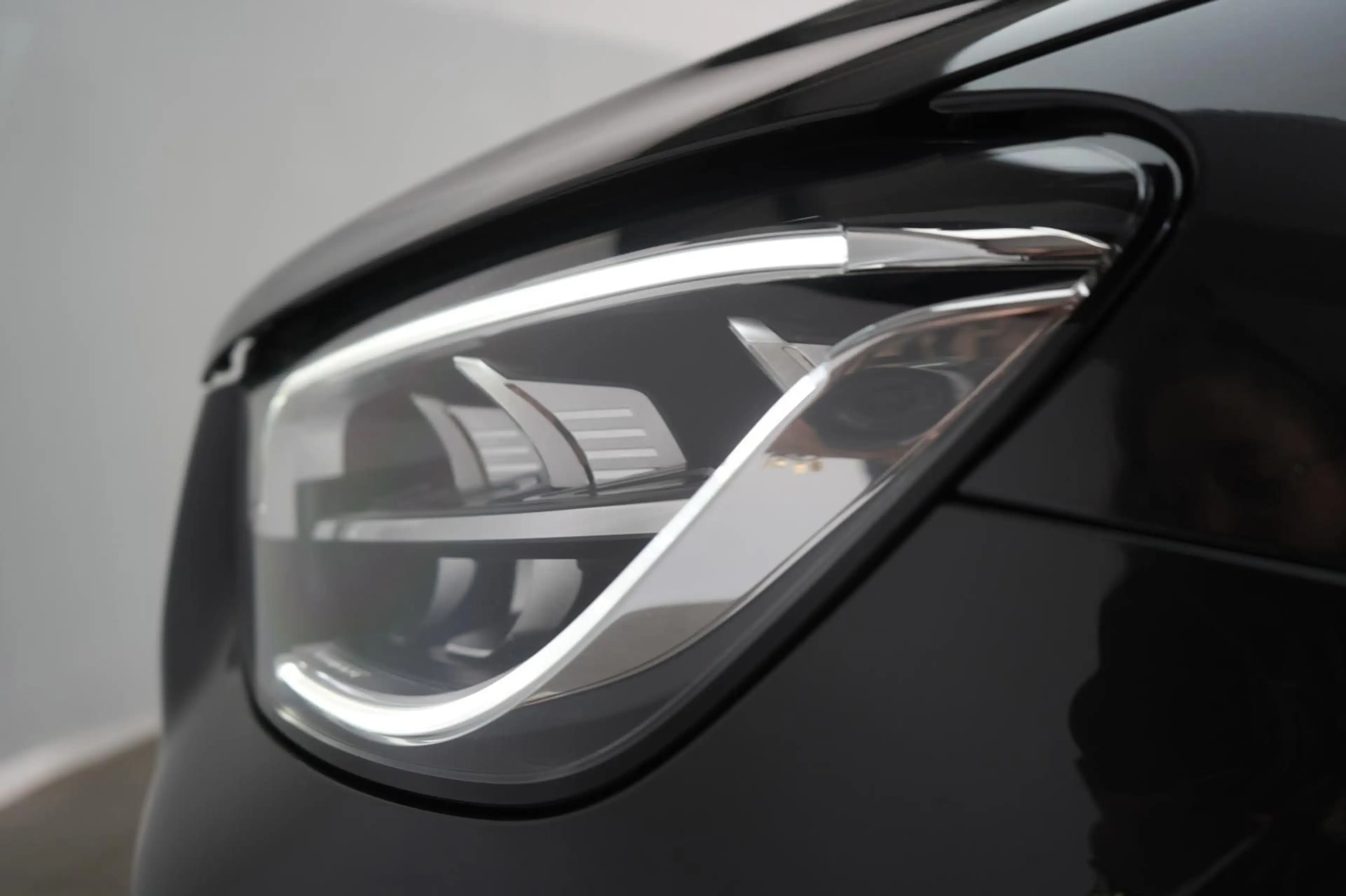 Mercedes-Benz GLC 300 e 4Matic 9G-Tronic AMG Kamera/AHK/Virtua — photo 15