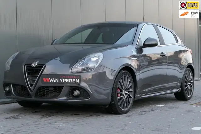 Alfa Romeo Giulietta 1.7 TBi Quadrifoglio Verde Launch Edition Memory C