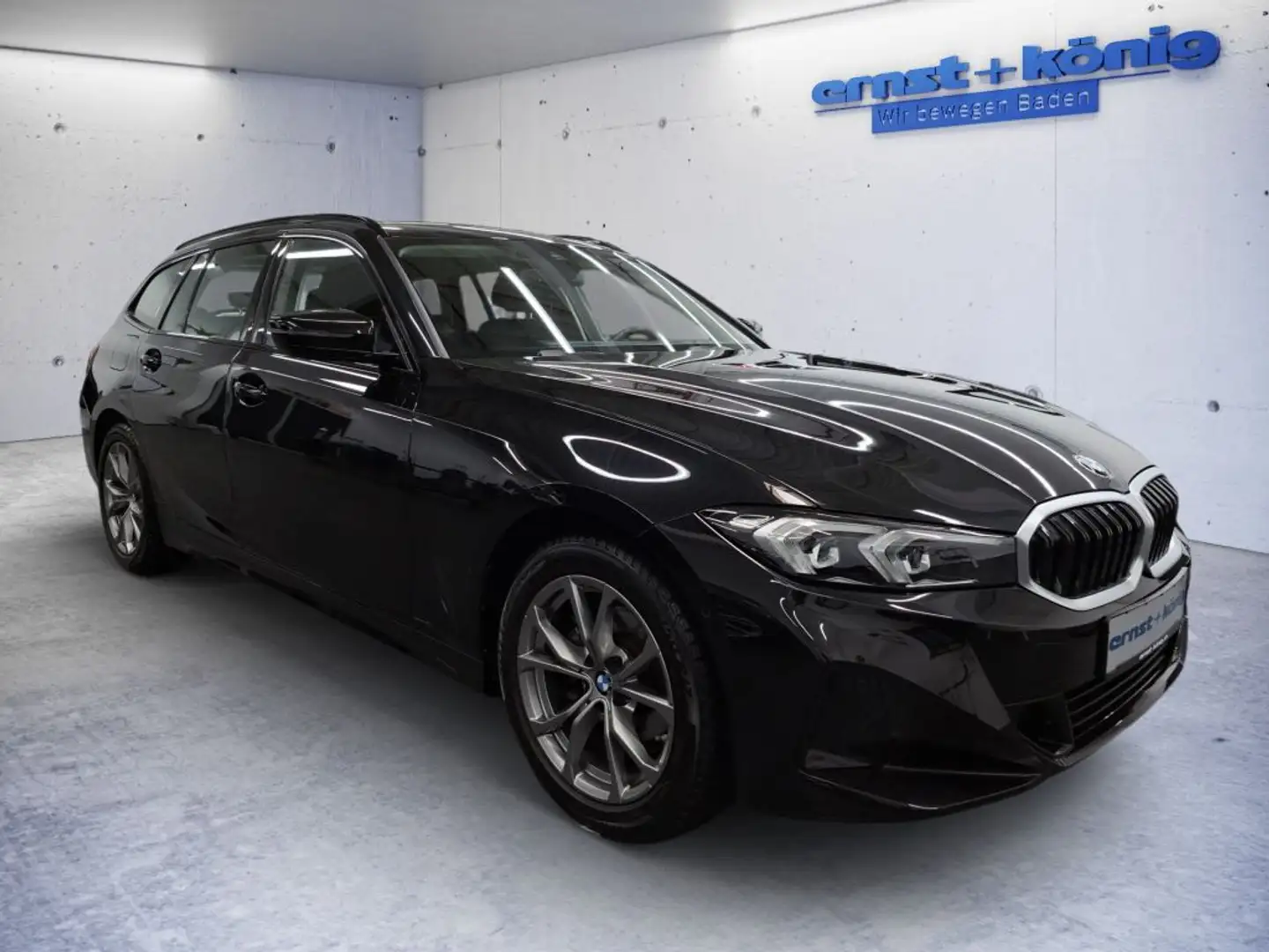 BMW 318 318i Touring Aut. NAVI RFK LED Noir - 2