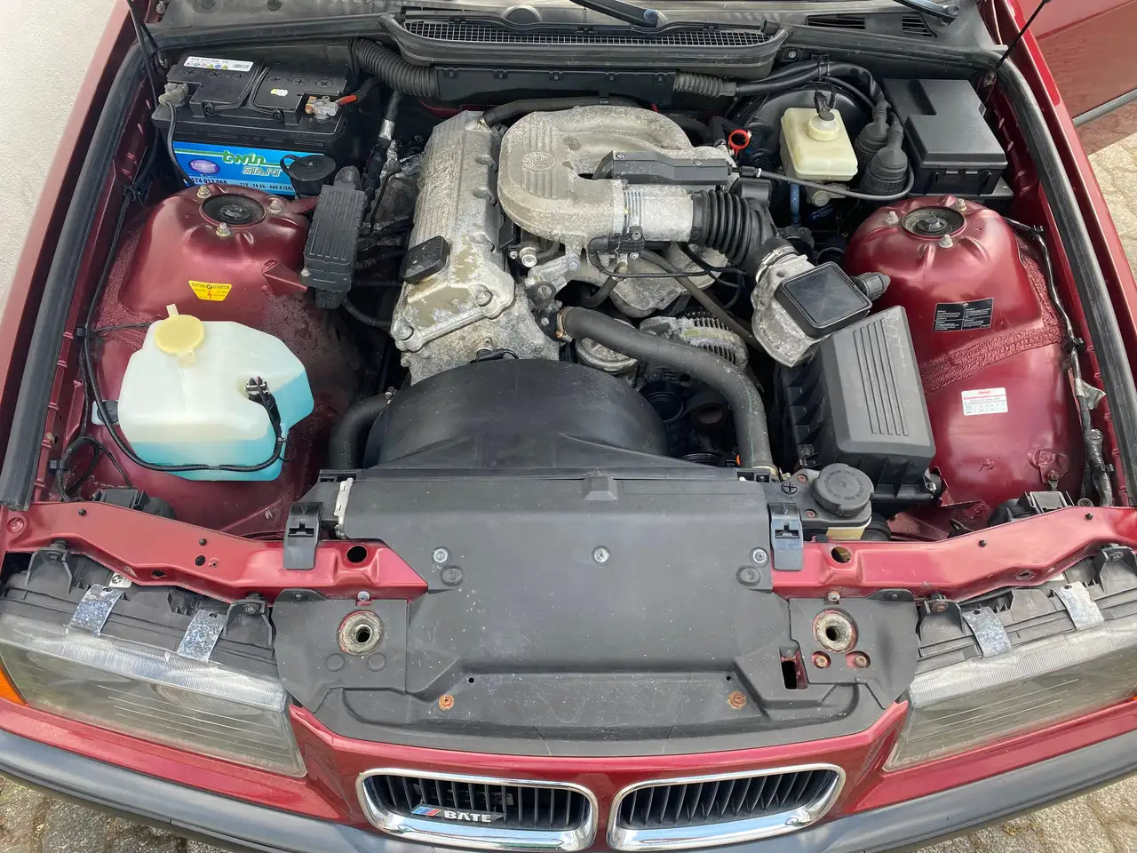 BMW 316i Automatik E36 Limosine Original KM 30 Jahre, foto 9