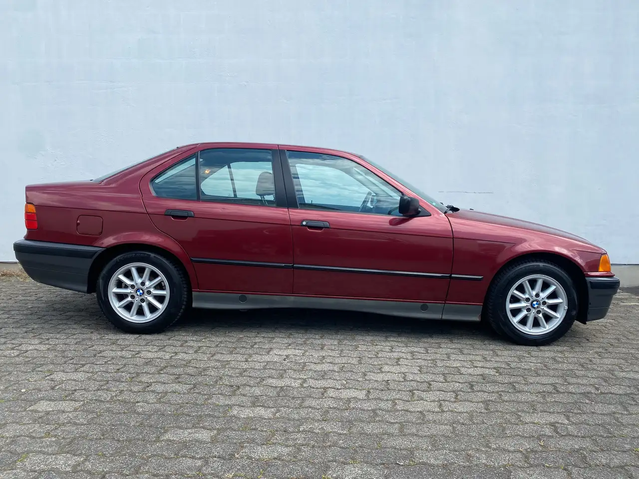BMW 316i Automatik E36 Limosine Original KM 30 Jahre, foto 4