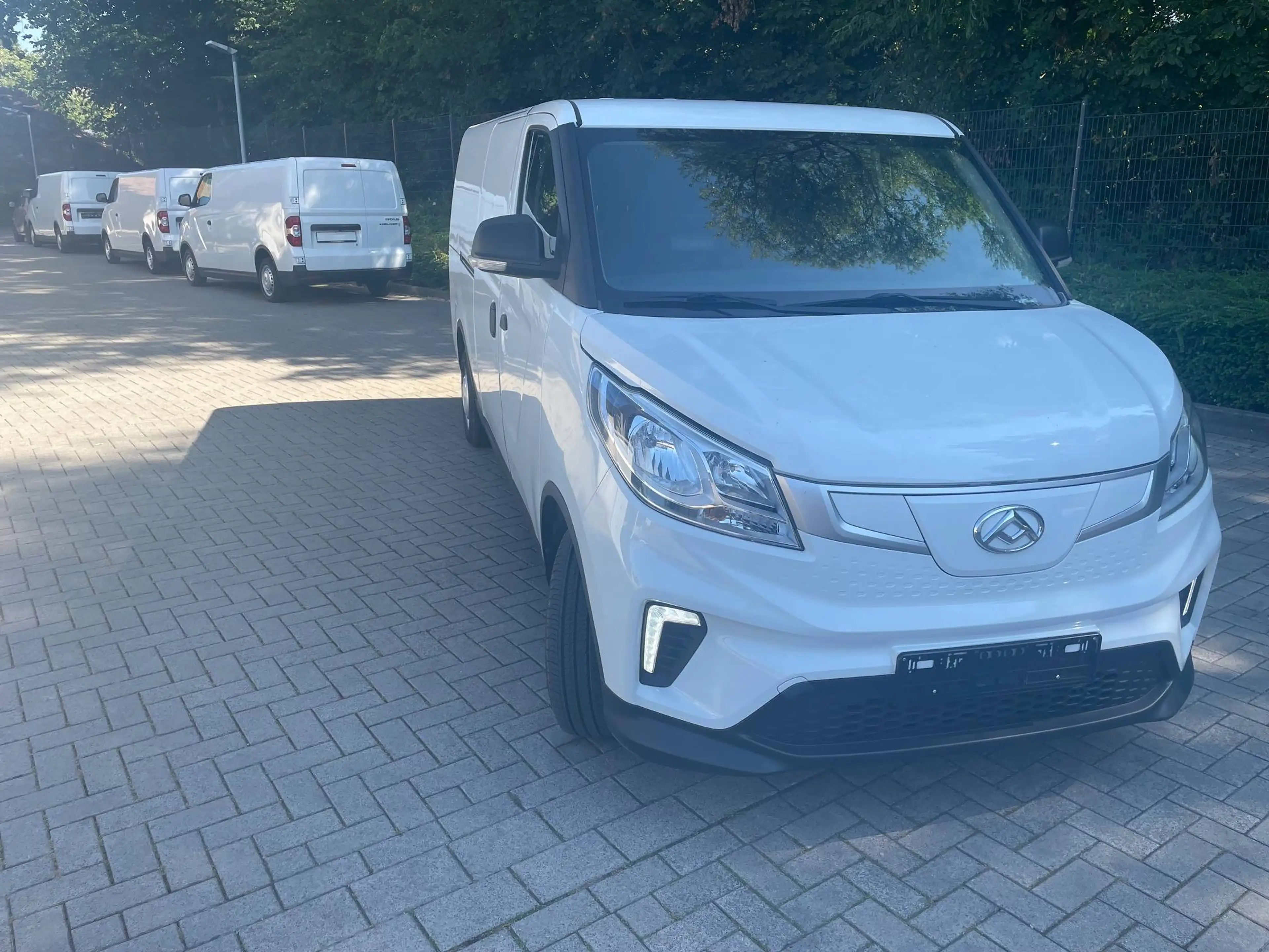 Maxus eDeliver 3 Elektro Transporter — photo 5
