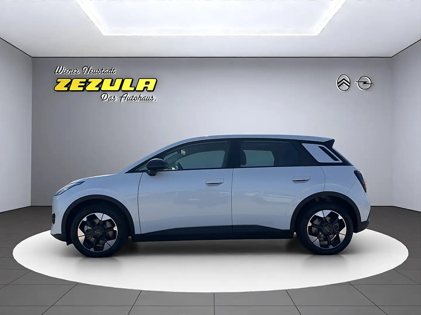 AION UT EV 60kWh Luxury Weiß - 2
