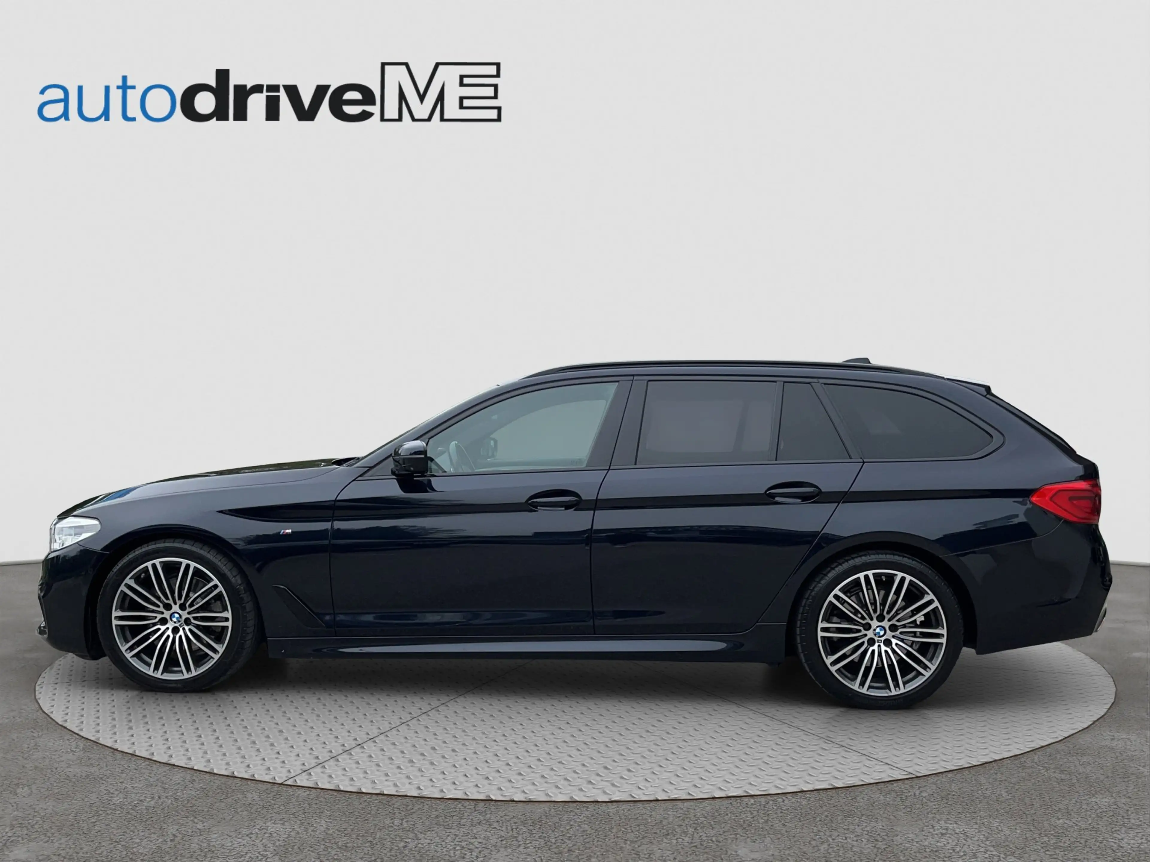 BMW 520 d Touring M-Sport Business KAM 360 LED ACC LM — photo 3