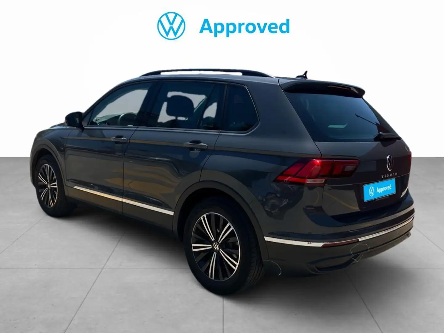 Volkswagen Tiguan 2.0TDI Life DSG 110kW Grijs - 2