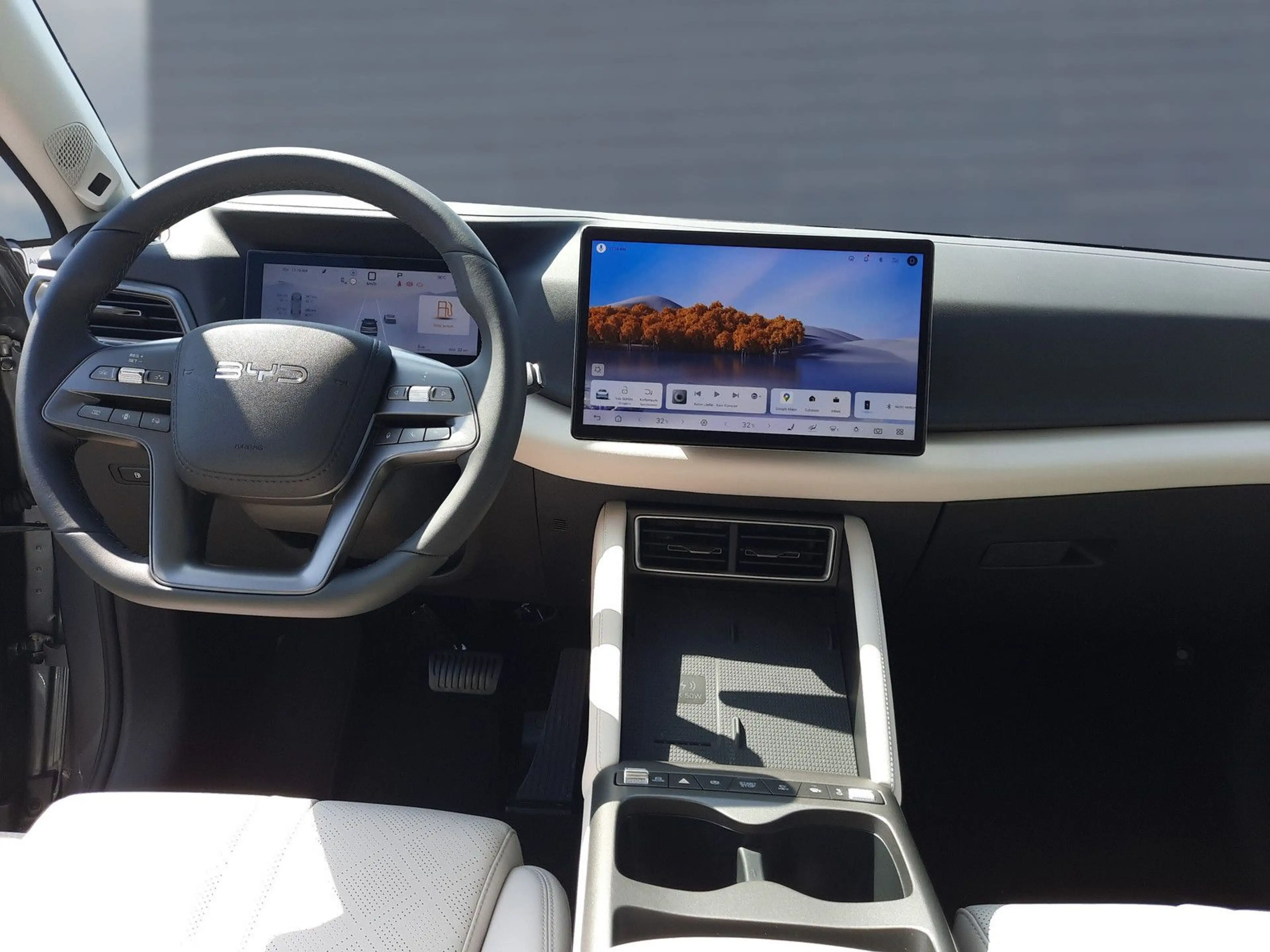 BYD Atto 2 DM-i Boost Navi LED — photo 14