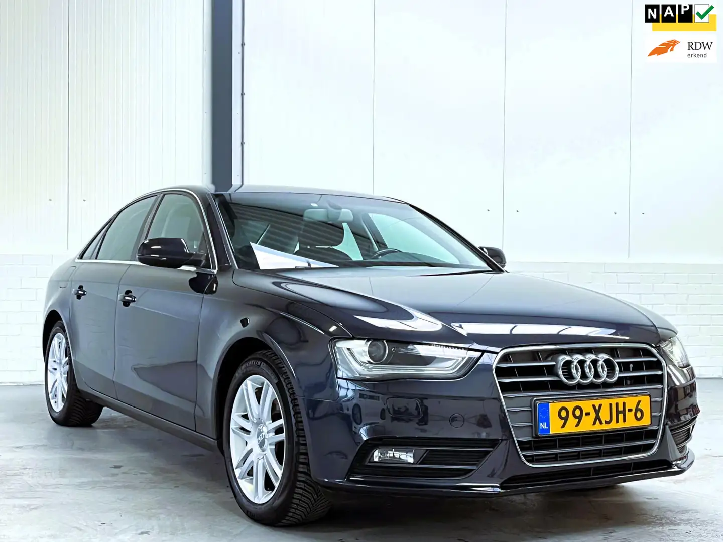 Audi A4 Limousine 1.8 TFSI Pro Line Automaat|Org NL Bleu - 1