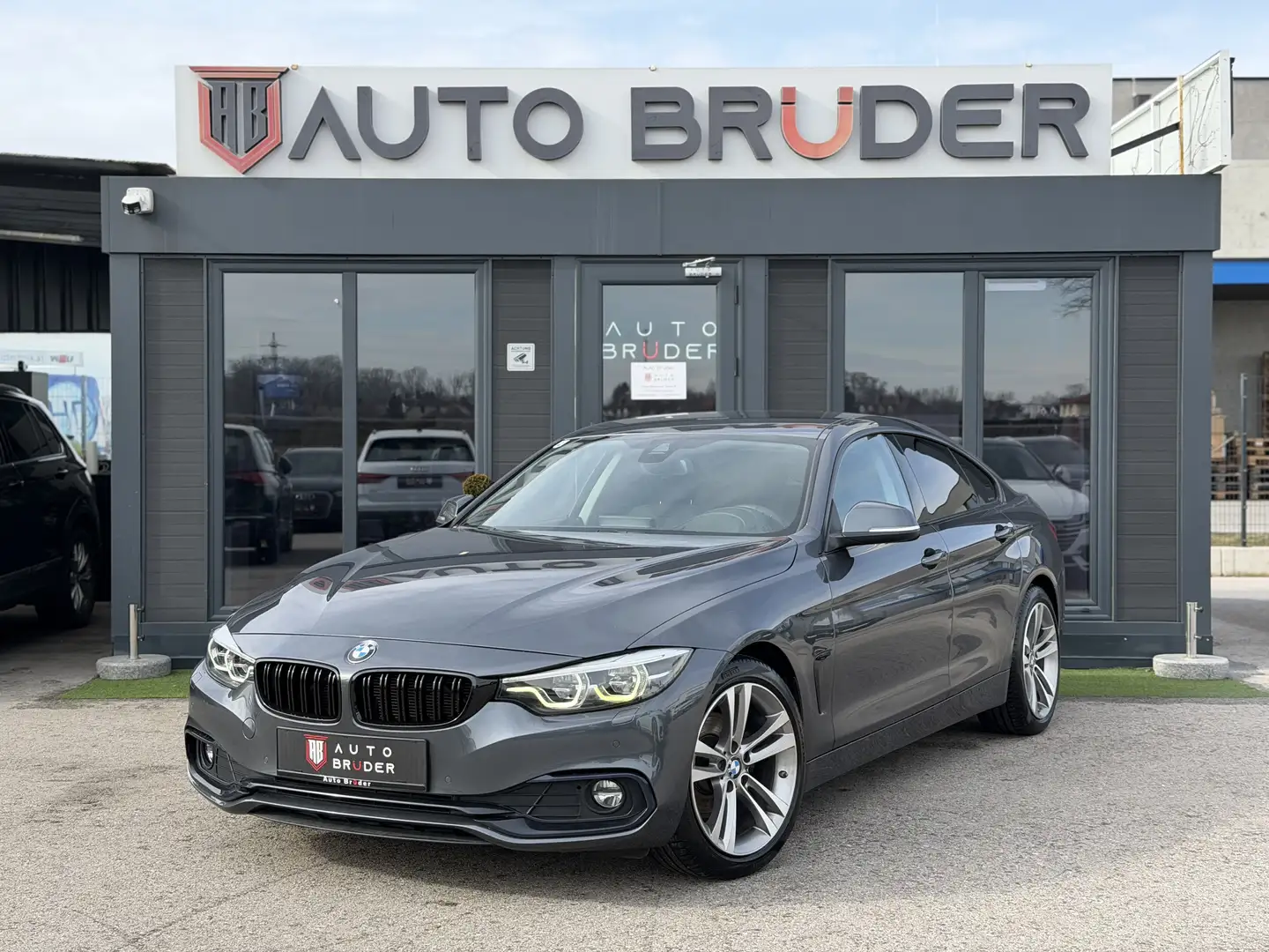 BMW 420 420d Gran Coupe Sport Line Aut. |Head-Up|LED| Grau - 1