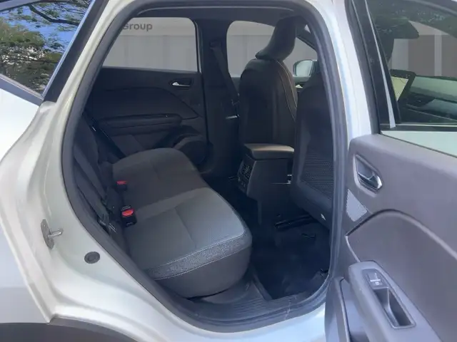 Renault Captur view 9