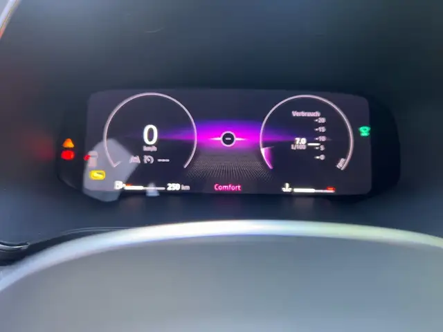 Renault Captur view 13
