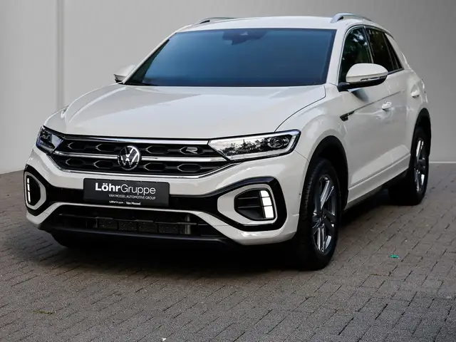 Volkswagen T-Roc view 4
