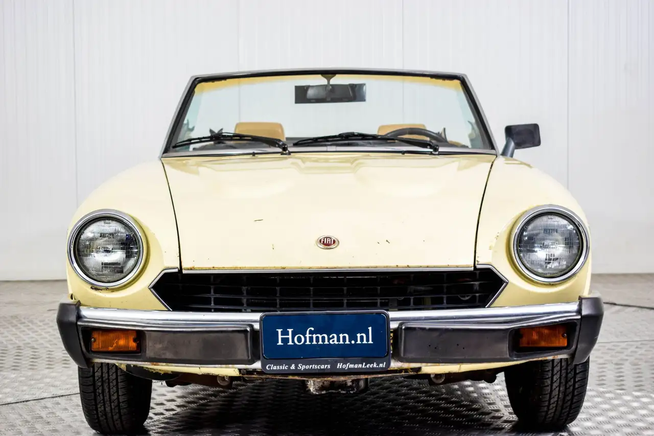 Fiat 124 Spider 2000 Injection, foto 3