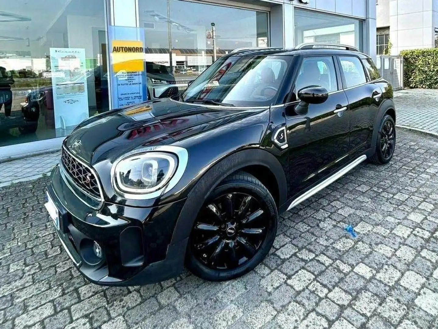 MINI Cooper SD Countryman Mini F60 2020 2.0 Business auto Nero - 1