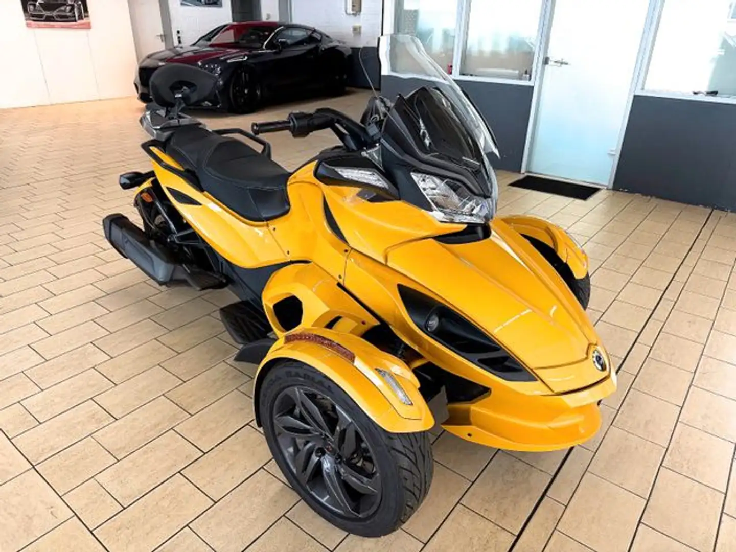 Others Can Am BOMBARDIER SPYDER 1.0 Yellow - 1