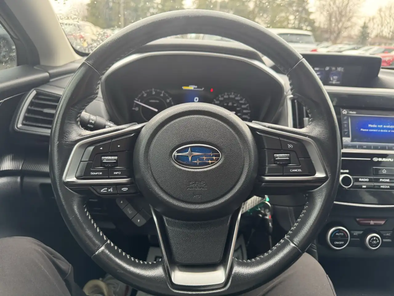 Subaru Impreza снимка Subaru Impreza