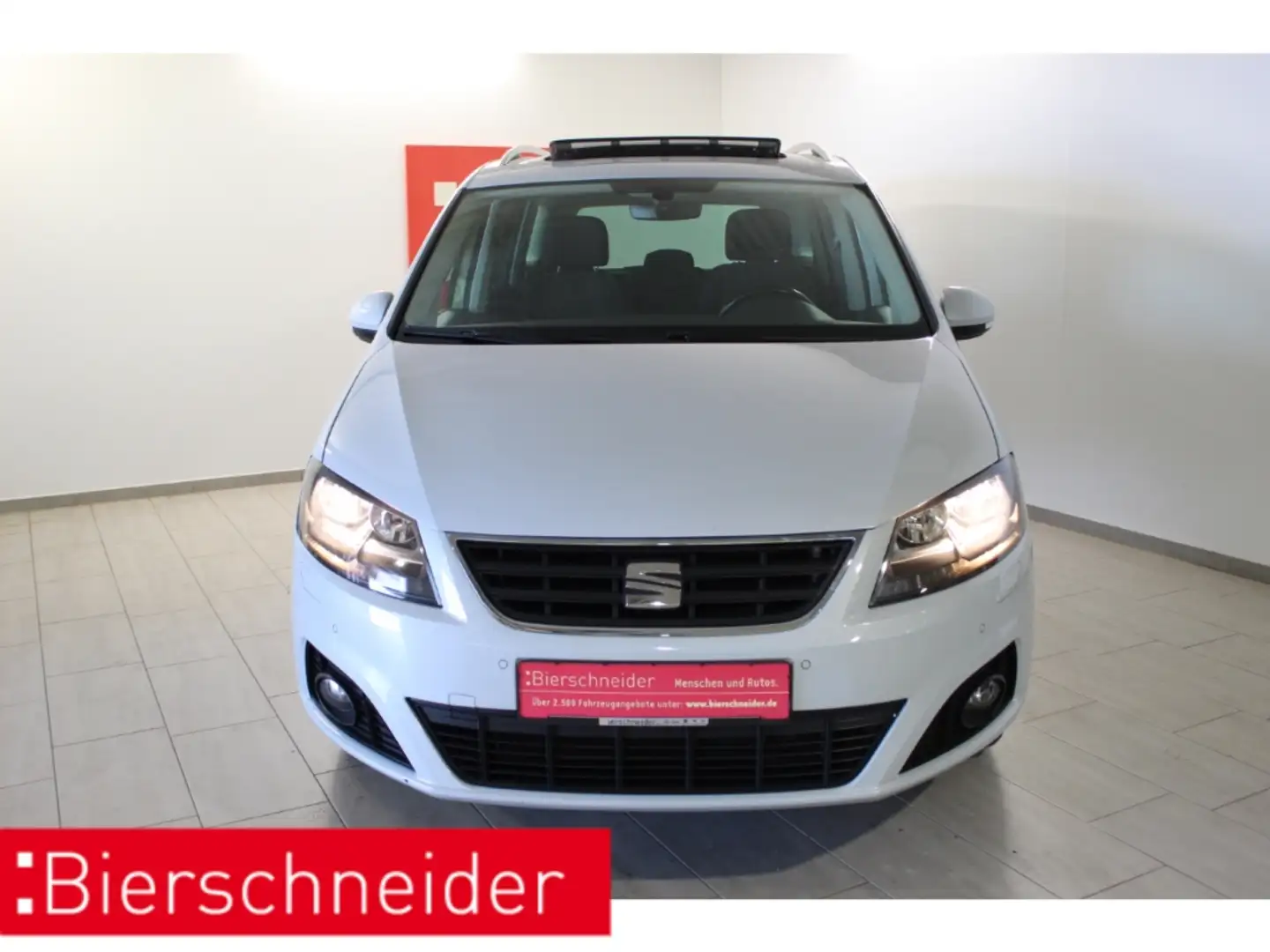 SEAT Alhambra 2.0 TDI DSG Style 17 AHK LED PANO Weiß - 2