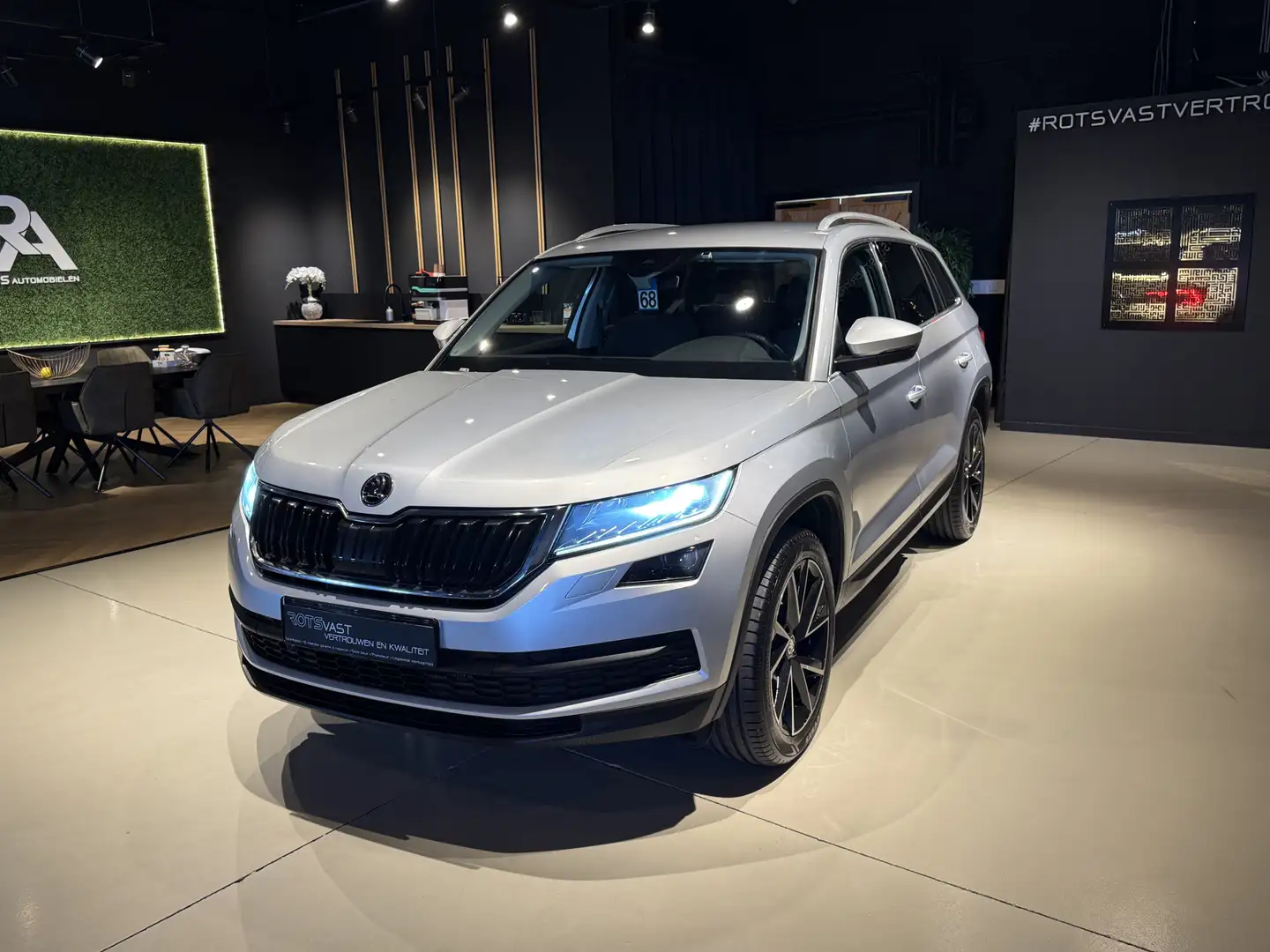 Skoda Kodiaq 1.4 TSI ACT Style DSG Navi|Camera|ACC|LED Zilver Argento - 2