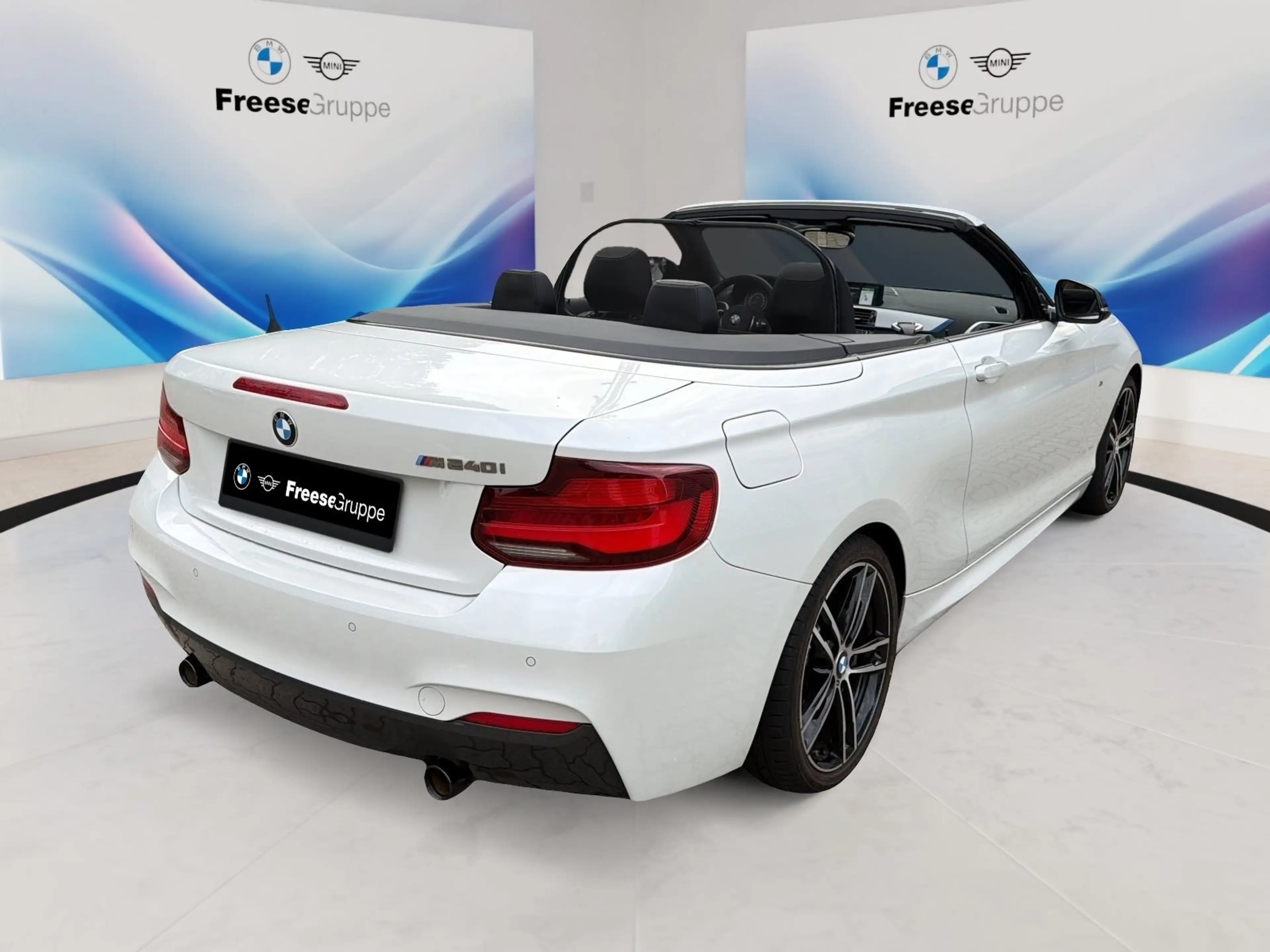 BMW 240 M240i — photo 6
