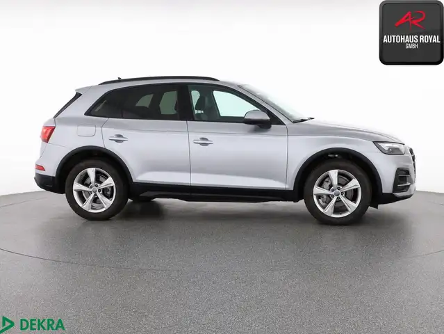 Audi Q5 view 6
