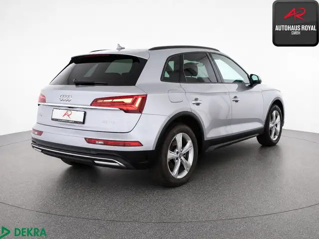 Audi Q5 view 5