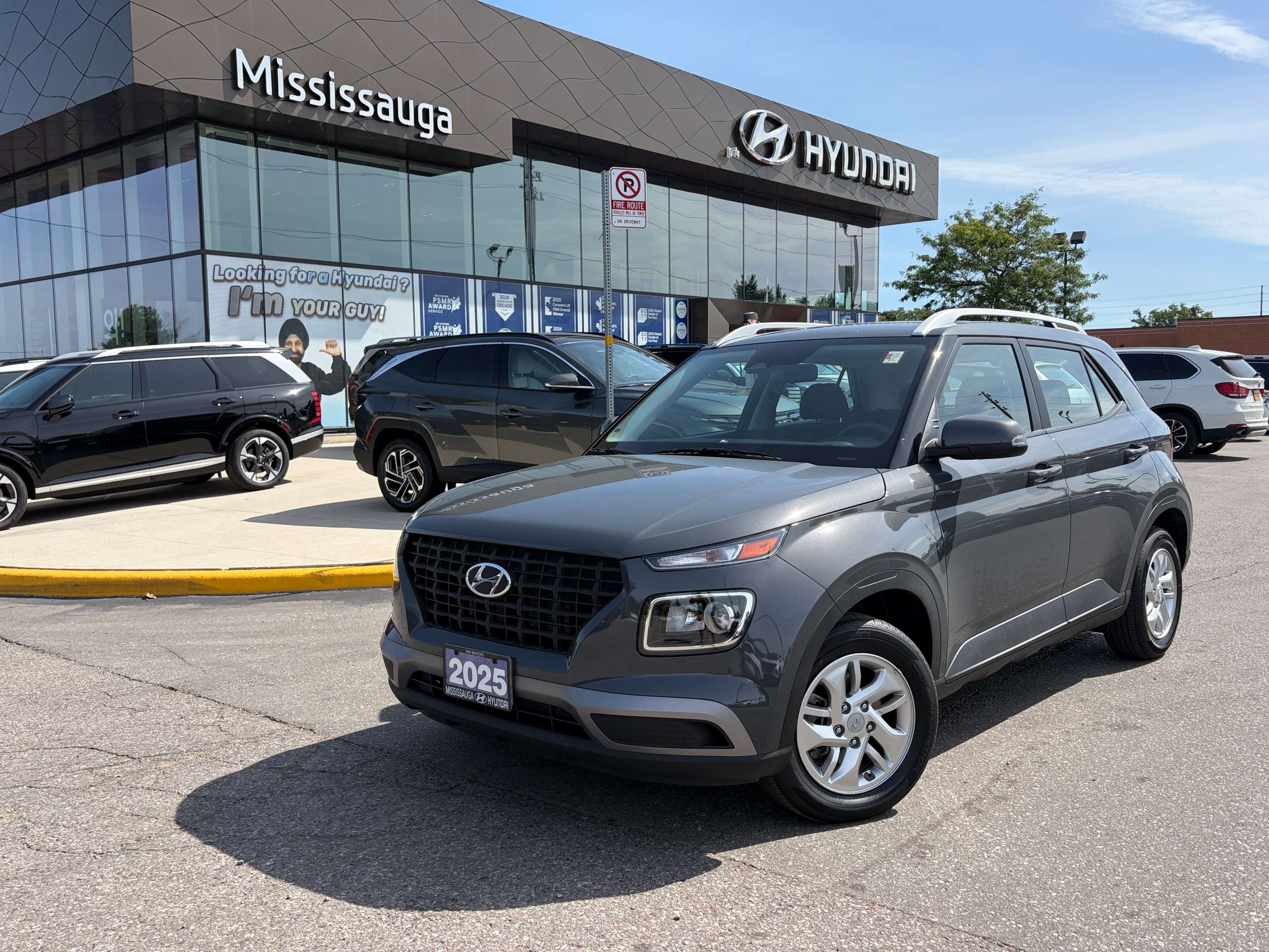 Gray 2025 Hyundai Venue SUV / Crossover Front-Wheel Drive Automatic
