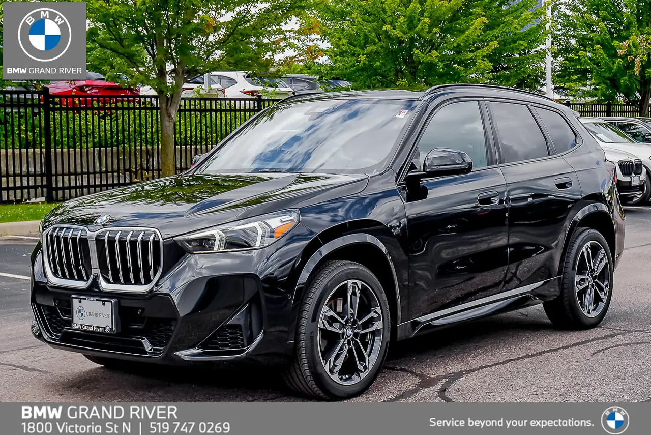 BMW X1 photo BMW X1