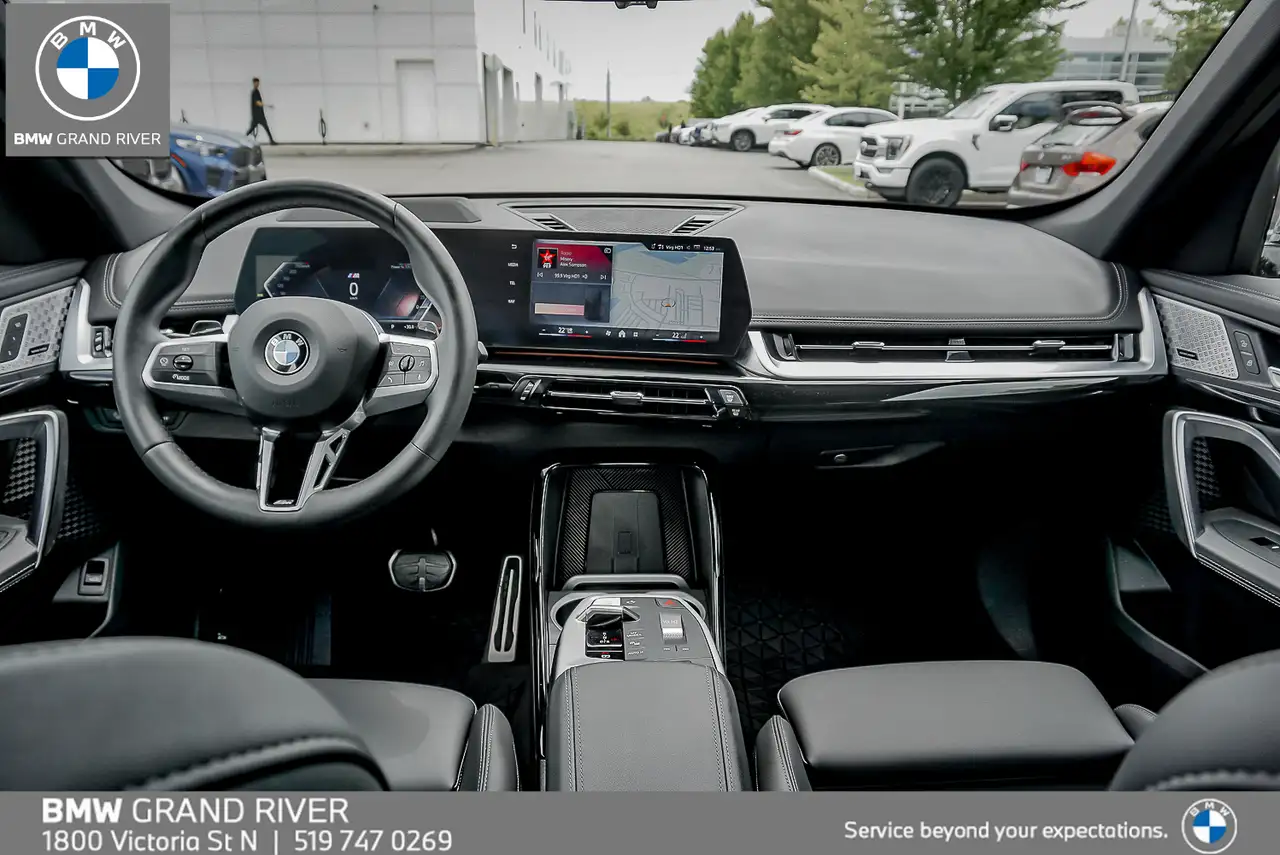 BMW X1 photo BMW X1
