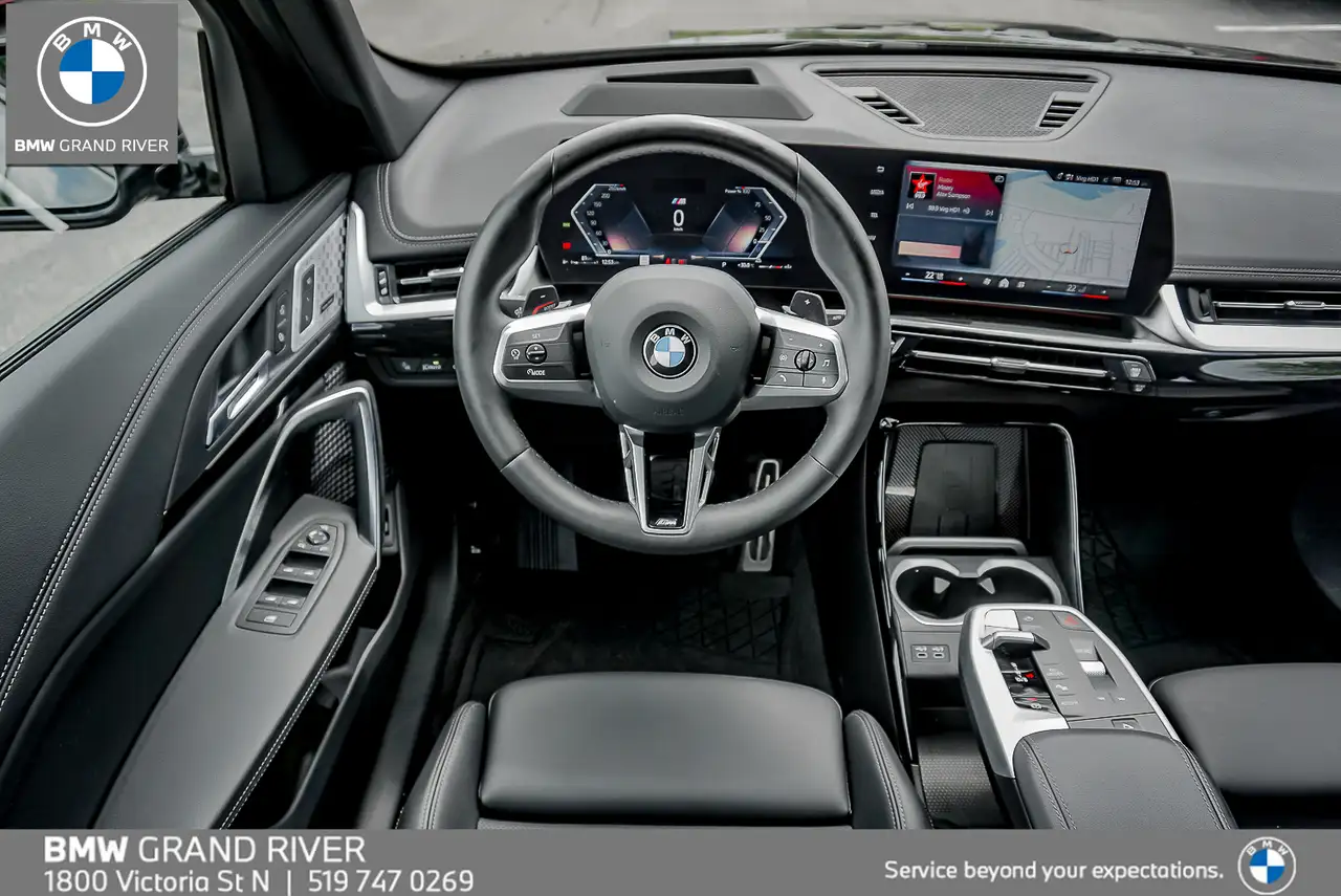 BMW X1 photo BMW X1