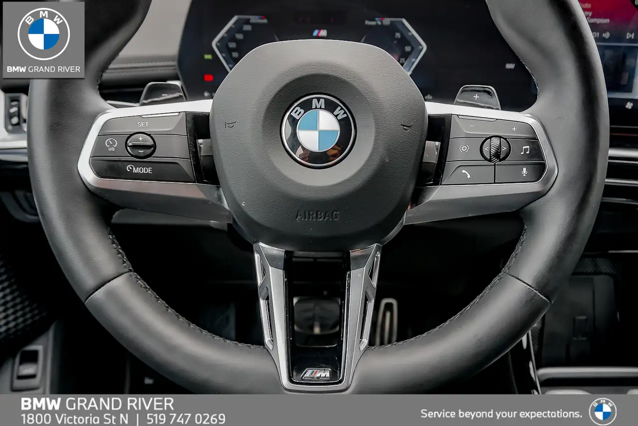 BMW X1 photo BMW X1