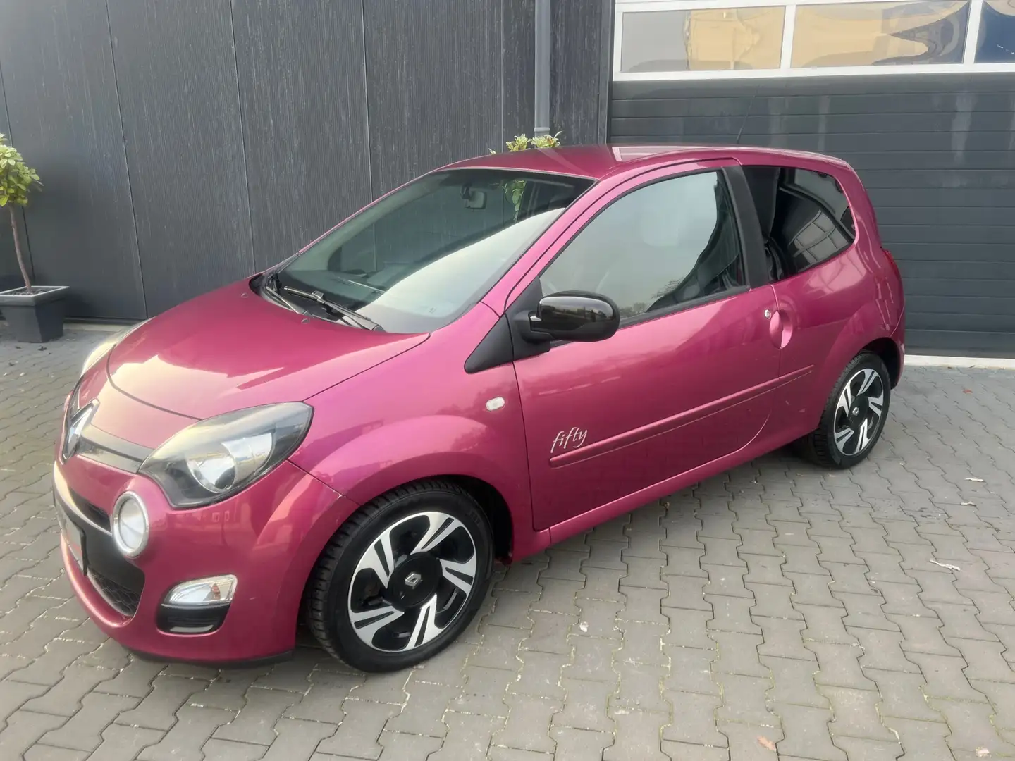 Renault Twingo 1.2 16V FIFTY !! Paars - 2