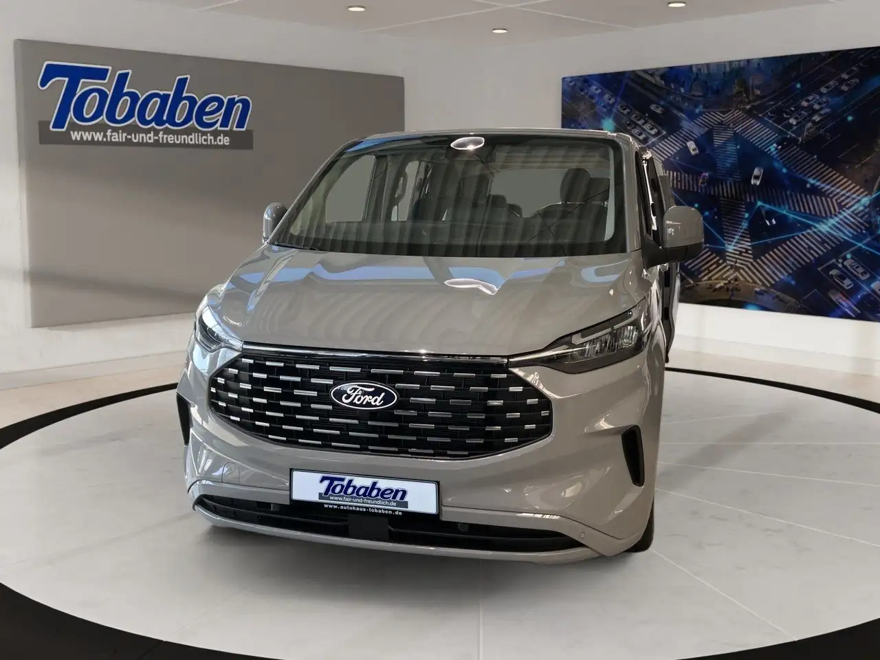 Ford Tourneo Custom 2026