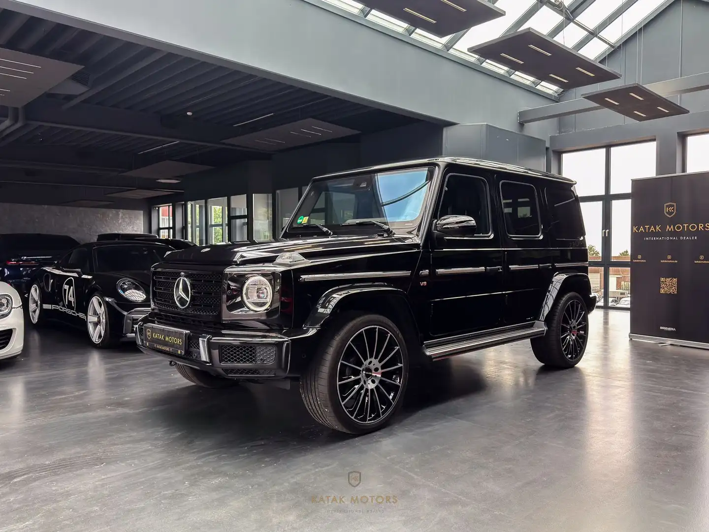 Mercedes-Benz G 500 STANDHEIZUNG/AHK/360/AMGLINE/MULTIBEAM LED Schwarz - 2
