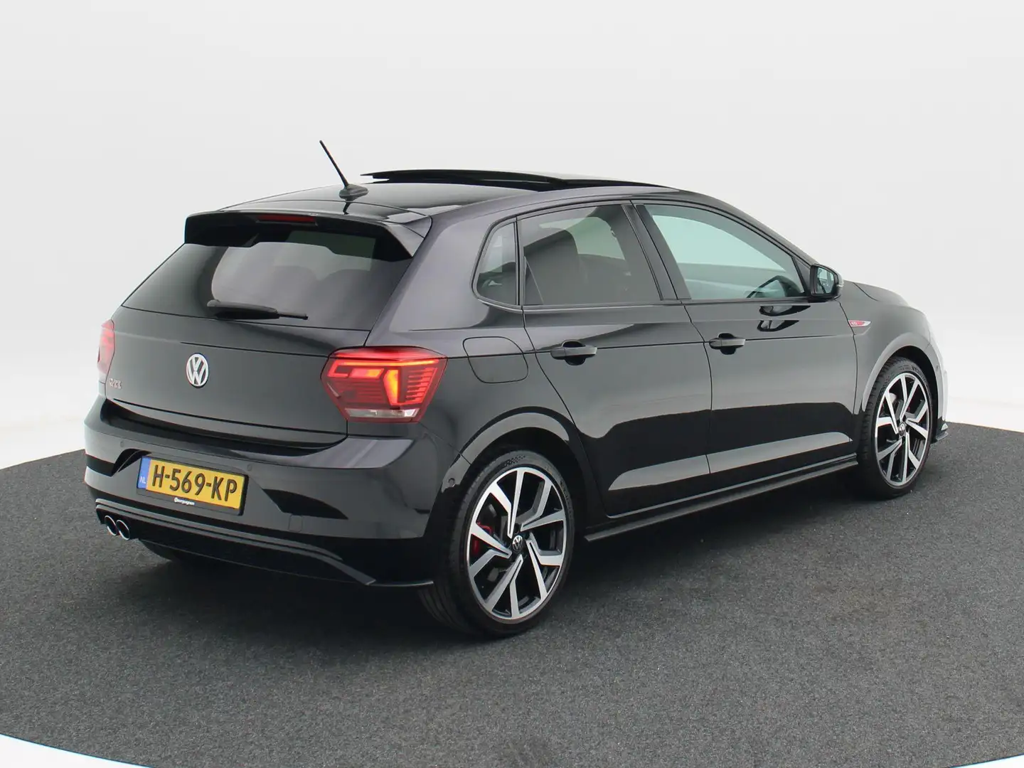 Volkswagen Polo GTI 2.0 TSi 200 Pk Automaat | Panoramadak | Adaptive C Noir - 2