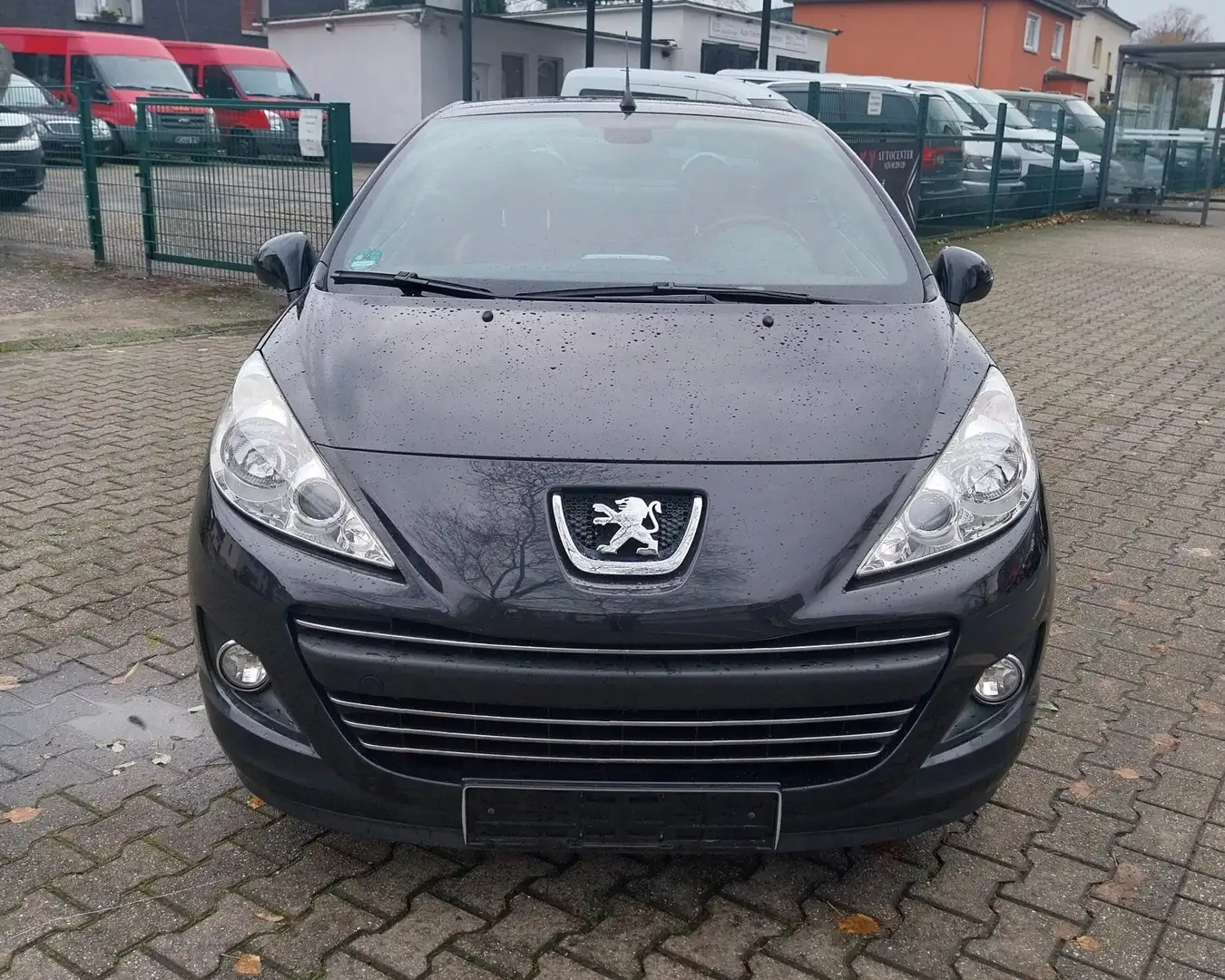 Peugeot 207 Allure Schwarz - 2