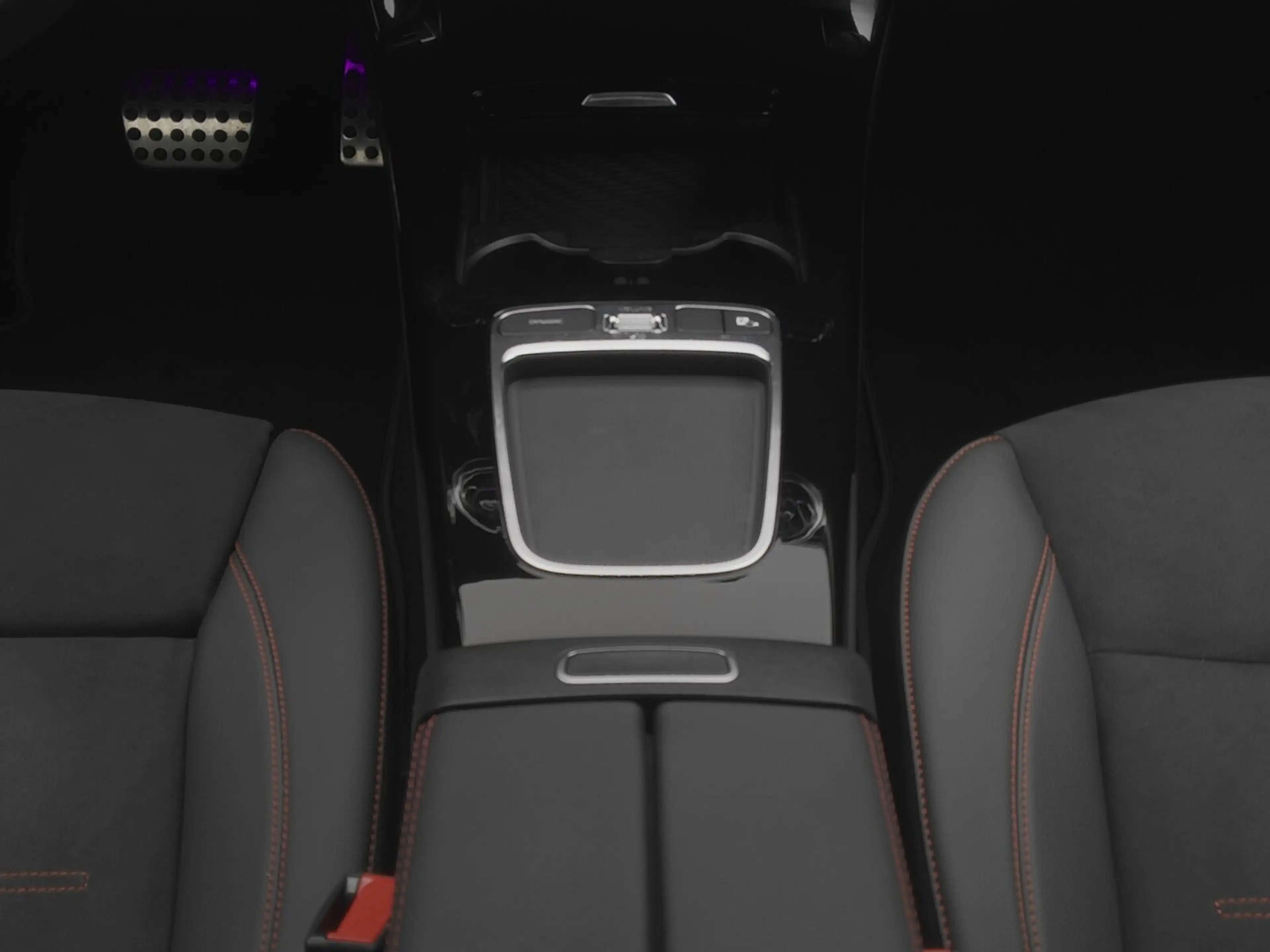 Mercedes-Benz A 250 A 250 e AMG-Line Lim LED+Kamera+Night+Ambi Navi — photo 21
