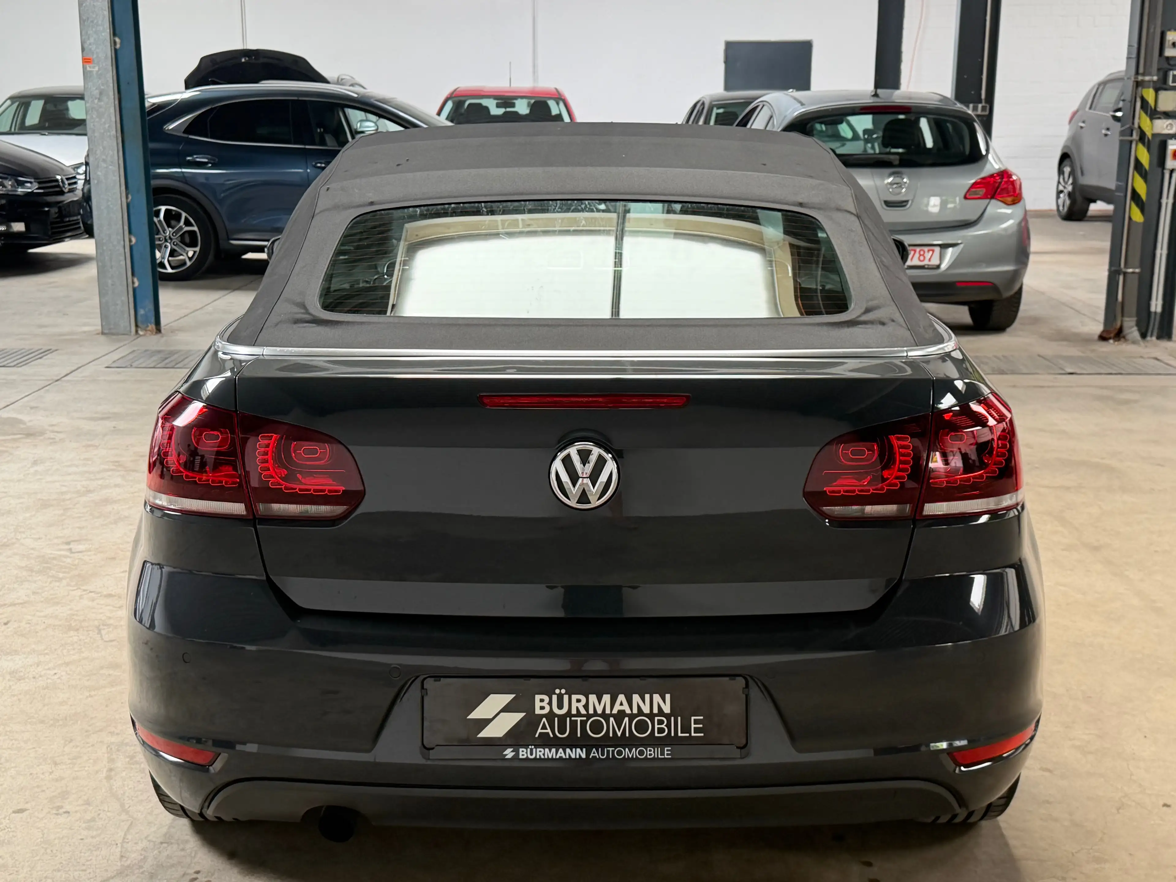 Volkswagen Golf Cabriolet Life BMT /PDC/SITZH/ABS/NEBELS — photo 5